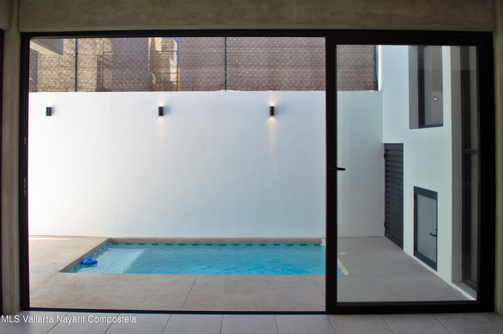 303 Paseo del Salmon 14