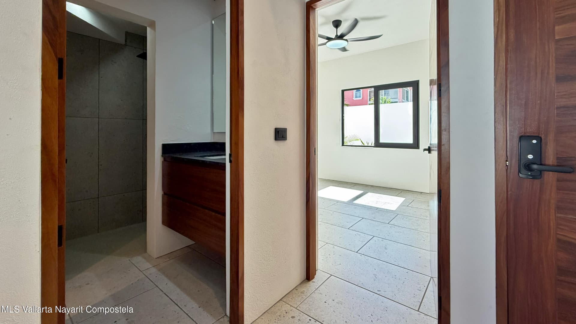 303 Paseo del Salmon 6
