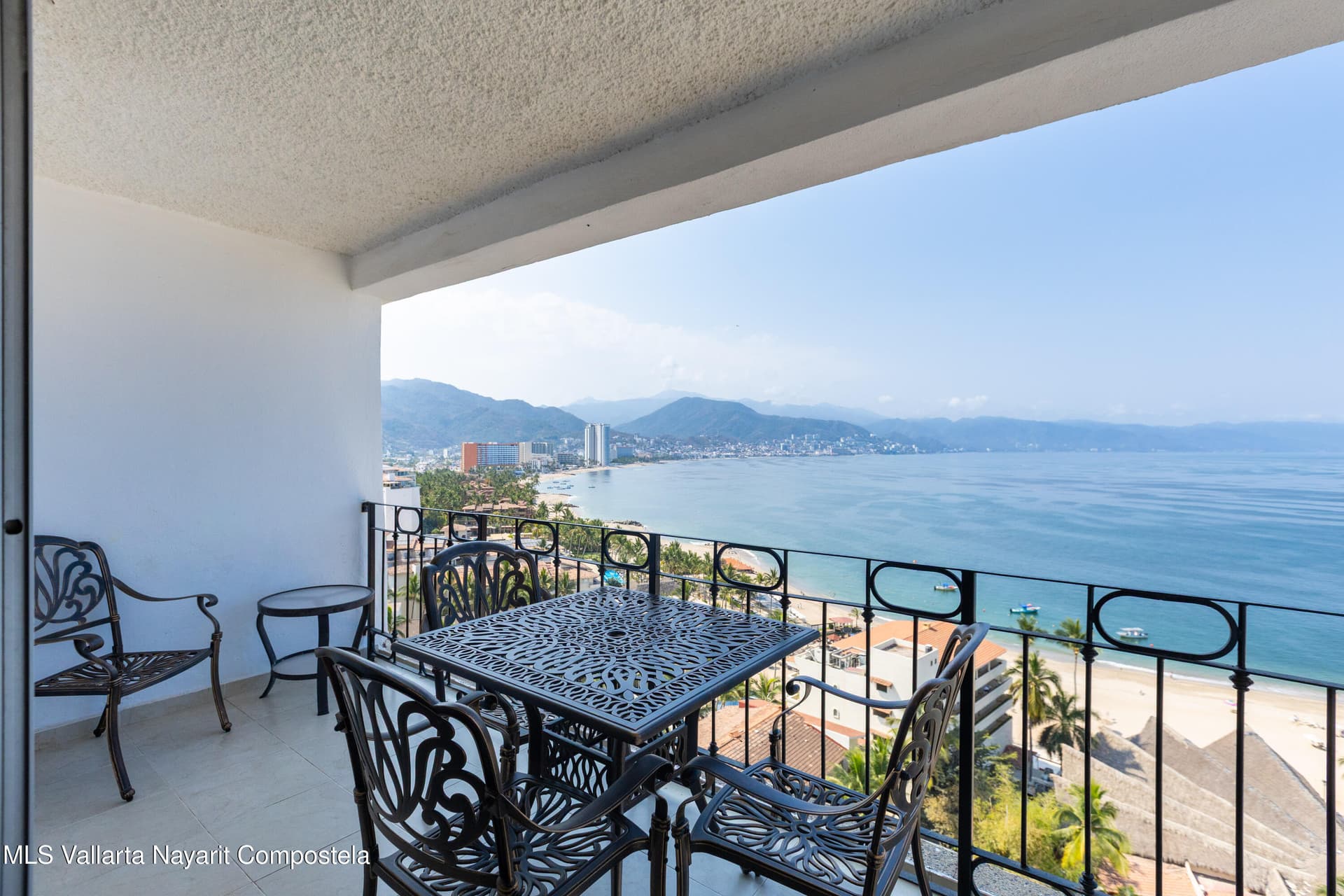 Condo in Hotel Zone