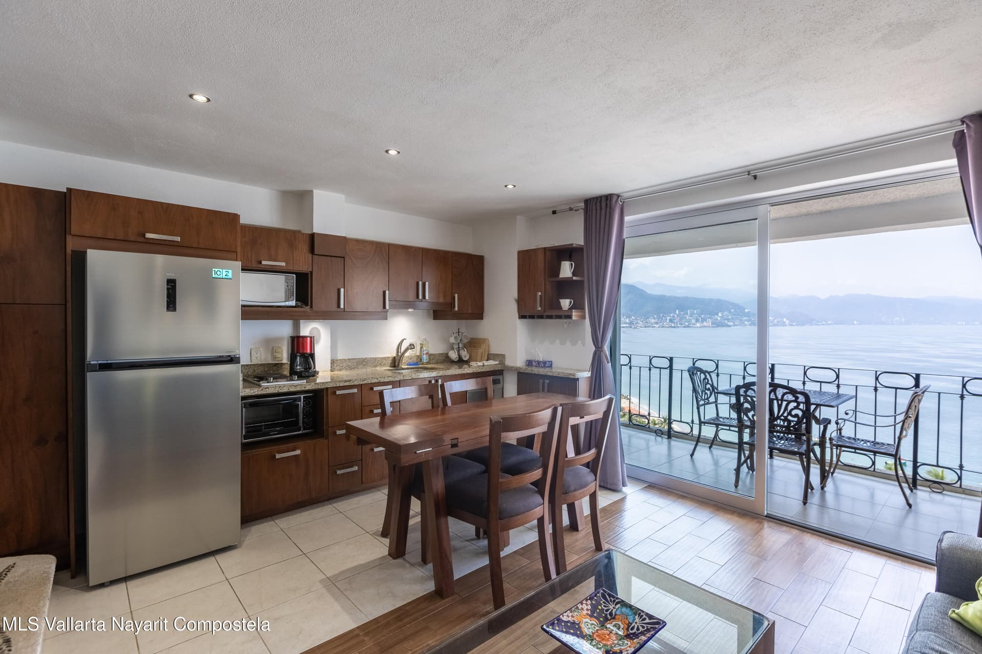 1510 Ave Francisco Medina Ascencio 12