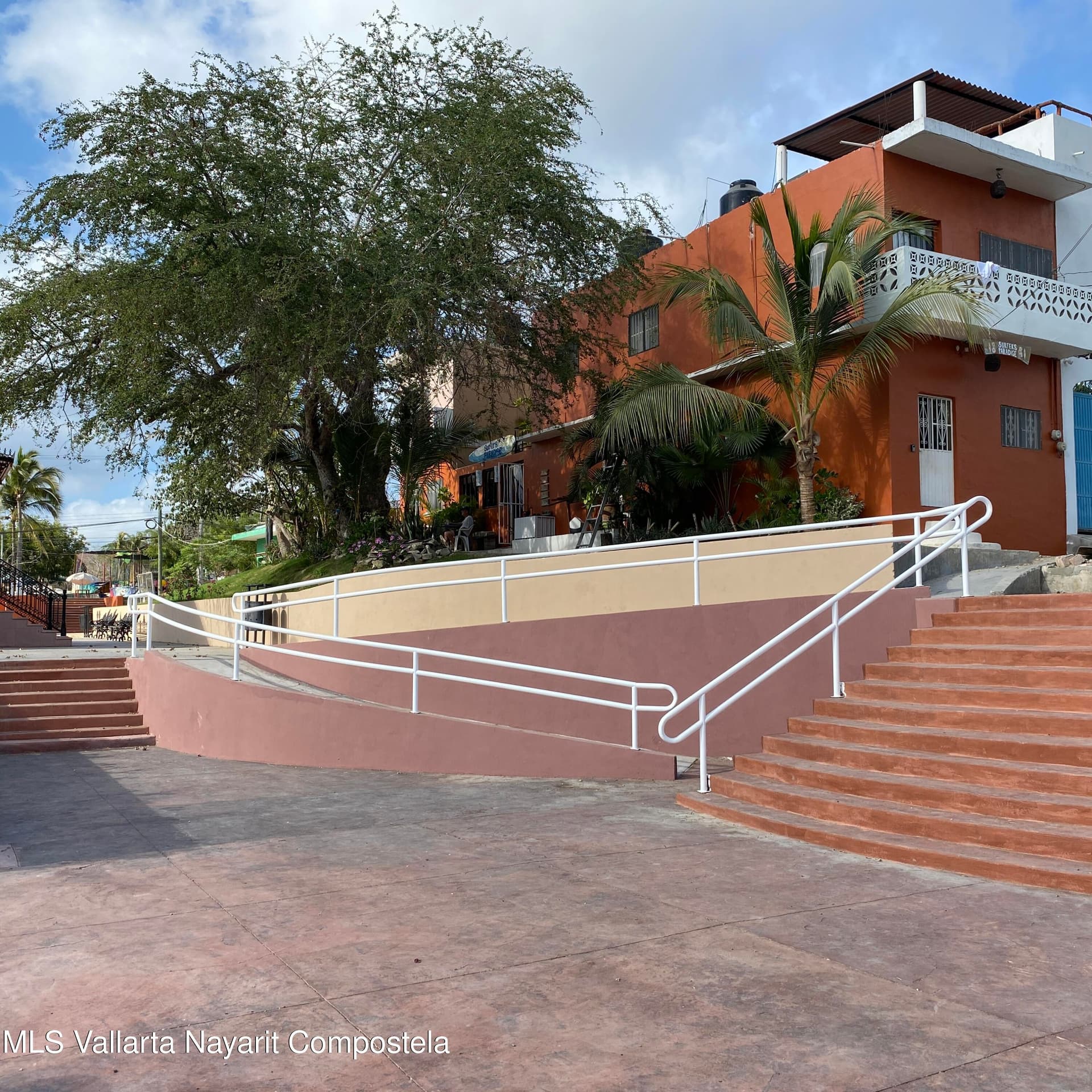 25 Dorado calle 12