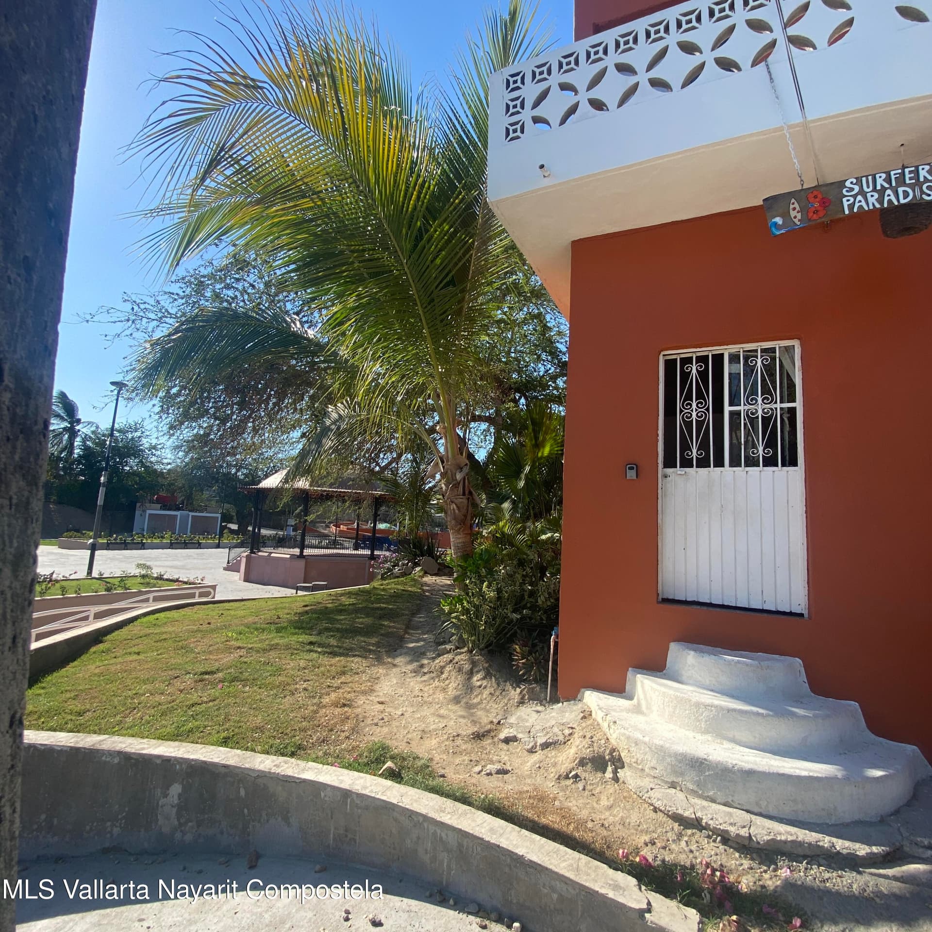 25 Dorado calle 14