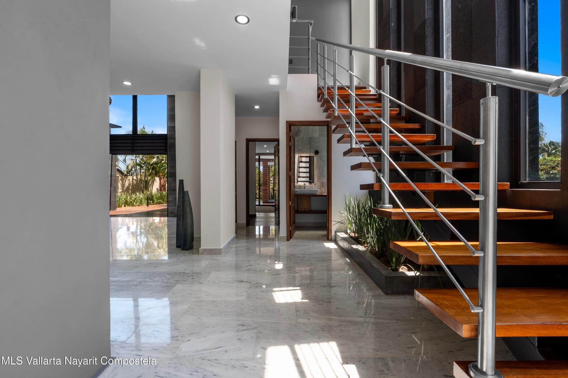 22 Paseo de los Lagos 21