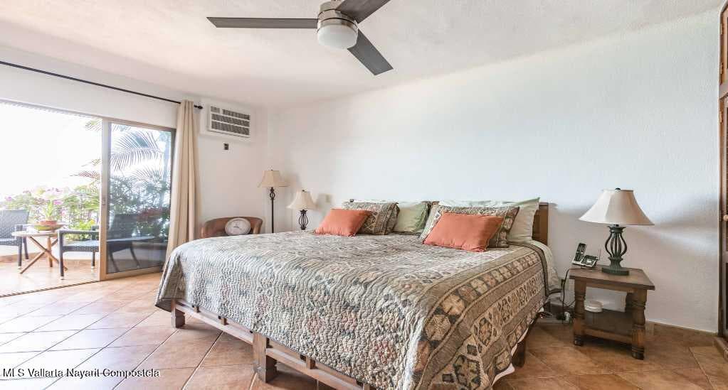 Vista Del Sol 18