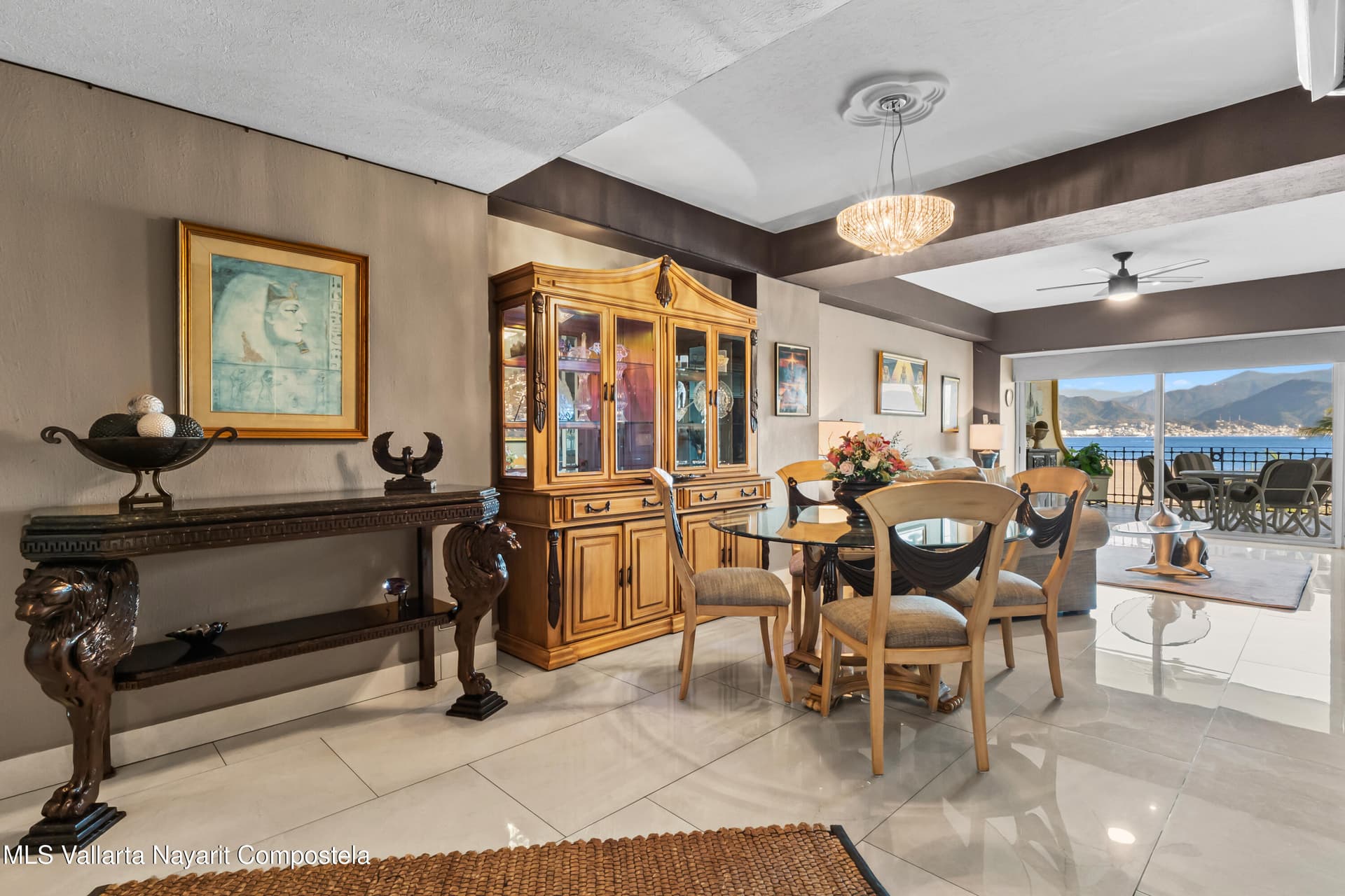 Bay View Grand 13
