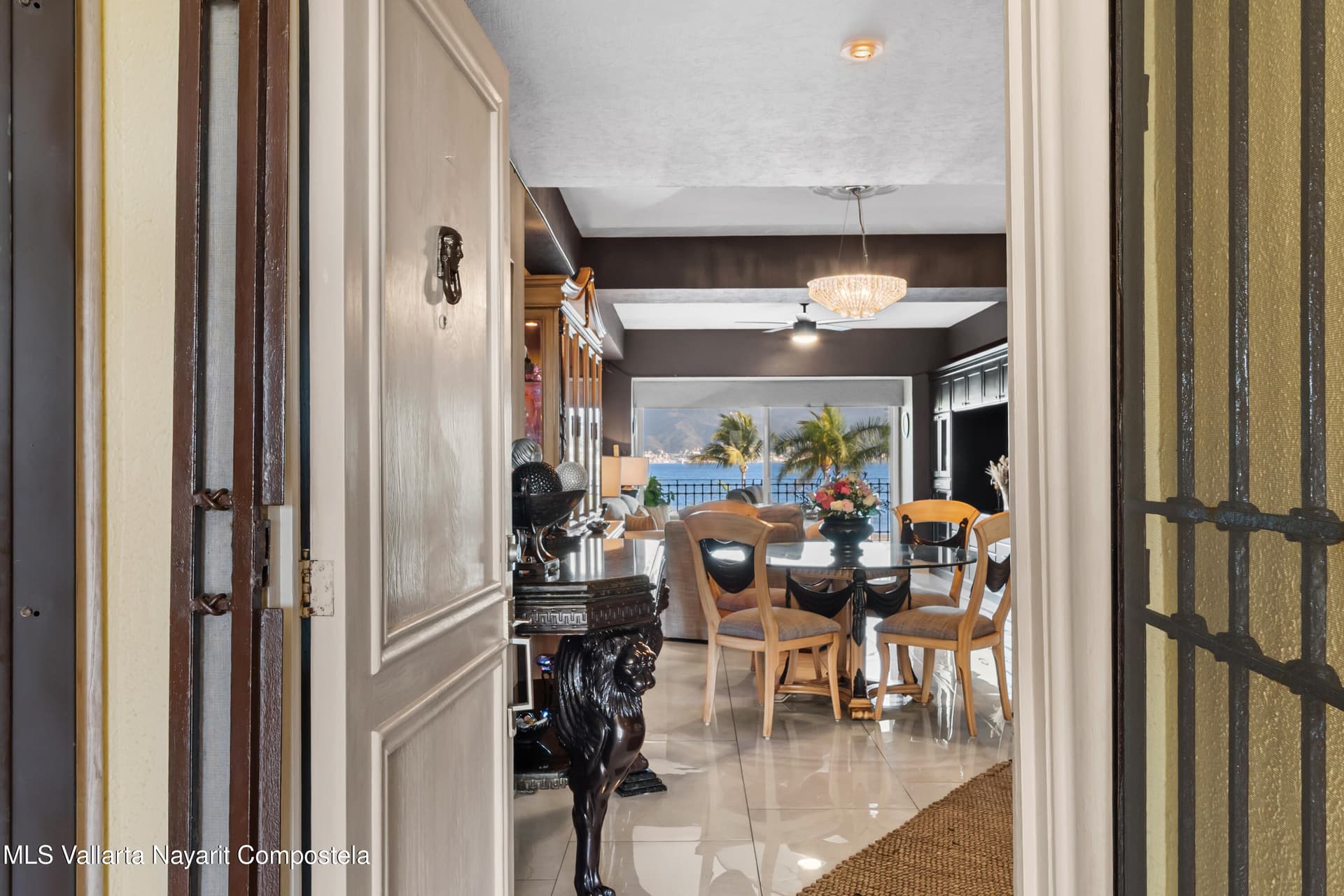 Bay View Grand 4