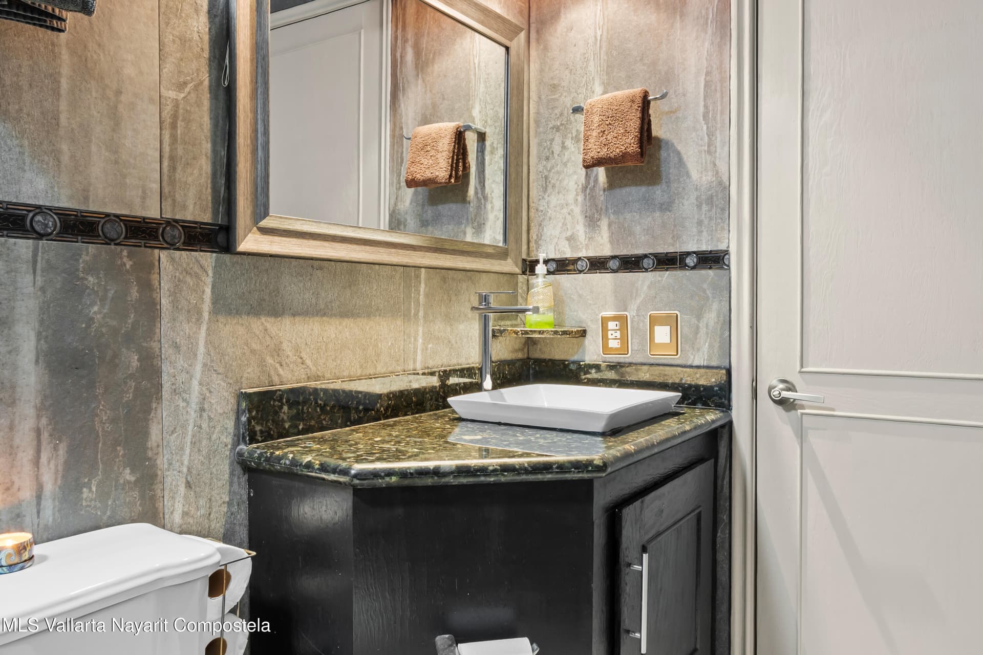 Bay View Grand 31