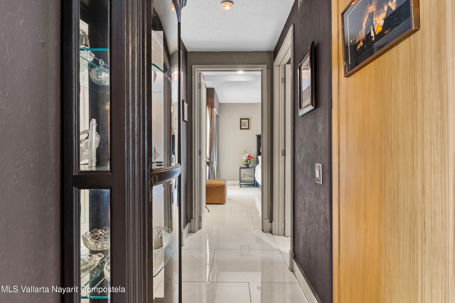 Bay View Grand 26