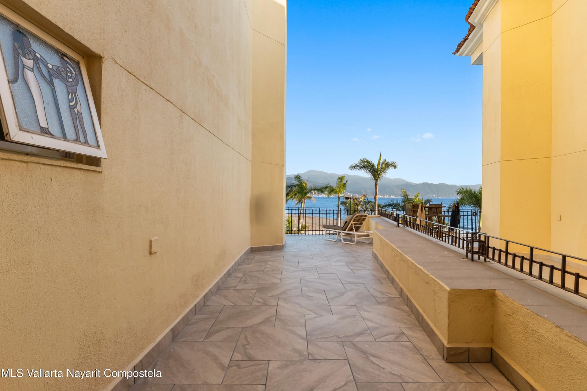 Bay View Grand 33