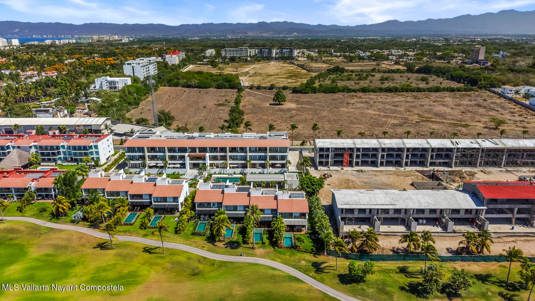 290 Paseo de Las Garzas 33