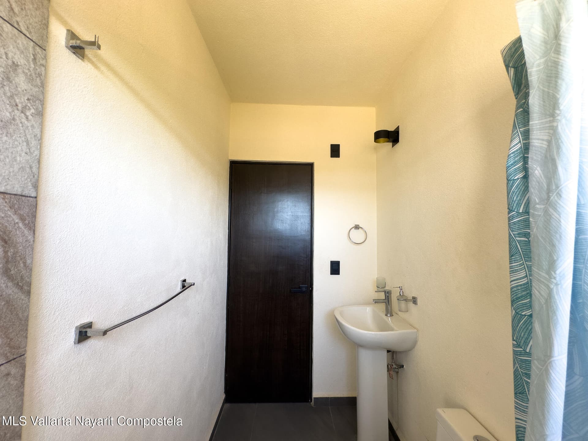 305 Paseo Foresta 12