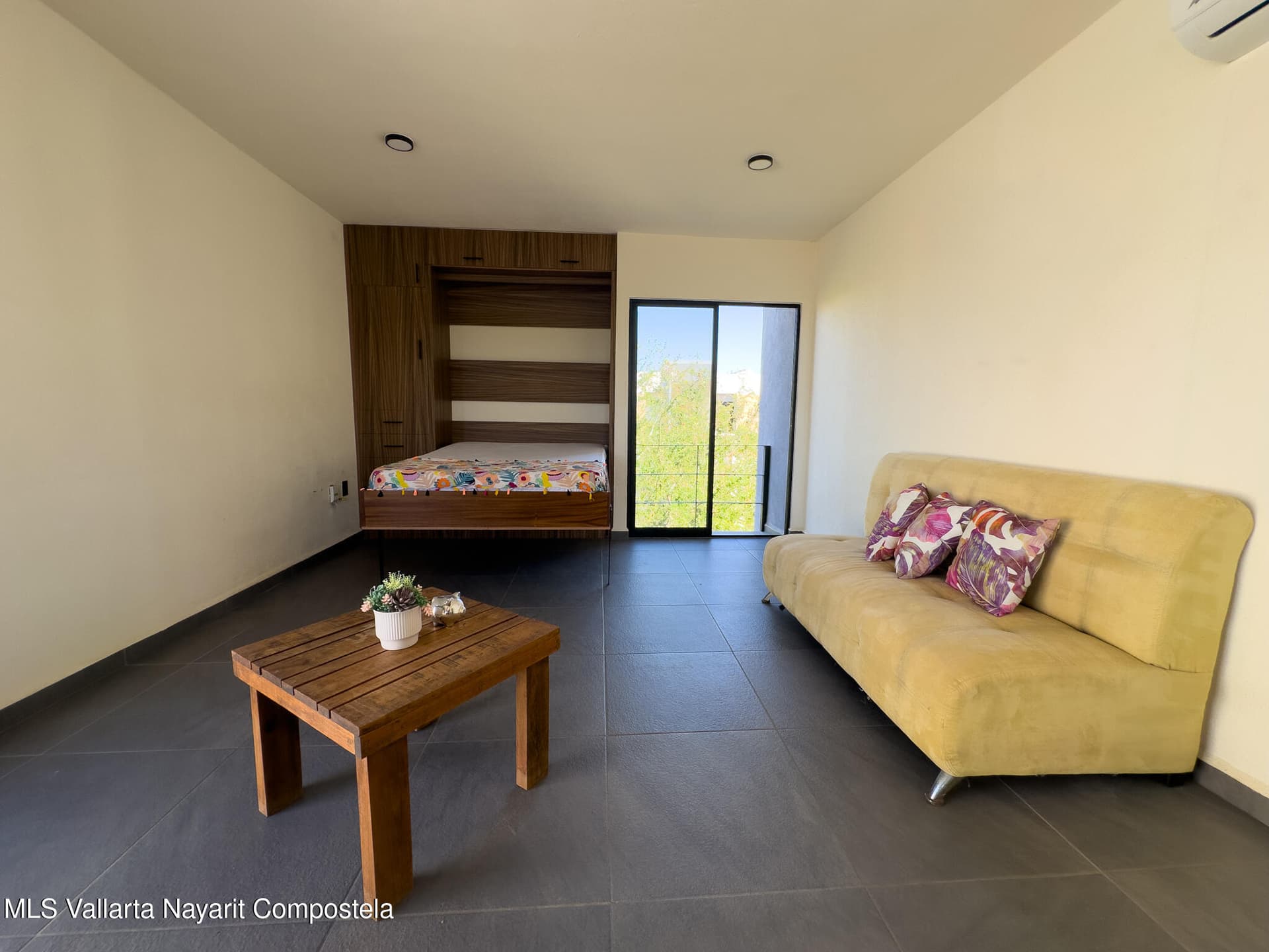 305 Paseo Foresta 6
