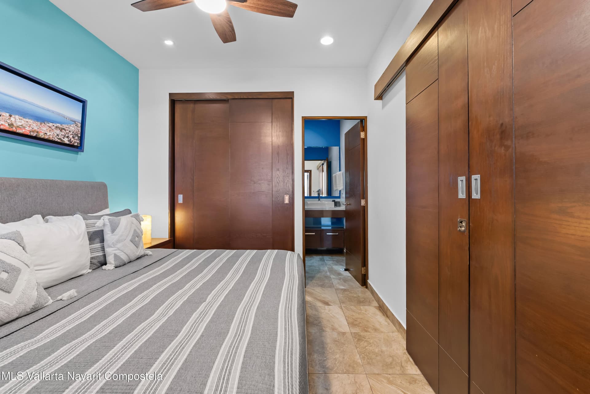 Residences by Pinnacle 15