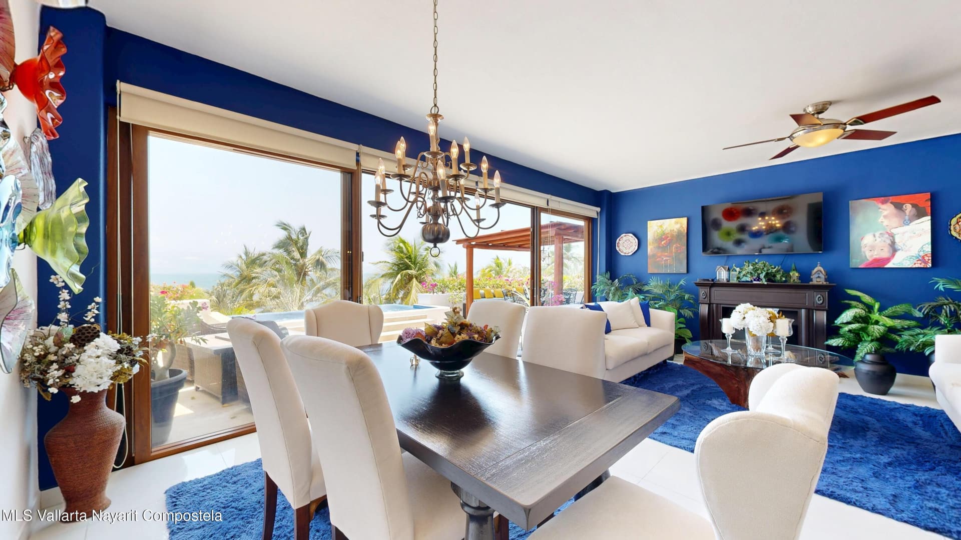 Punta Esmeralda 38