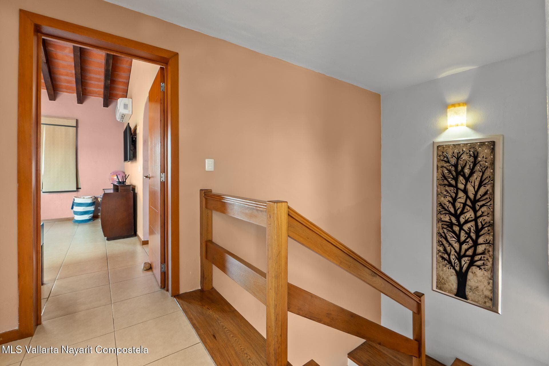 18 Av. Palma Real 13