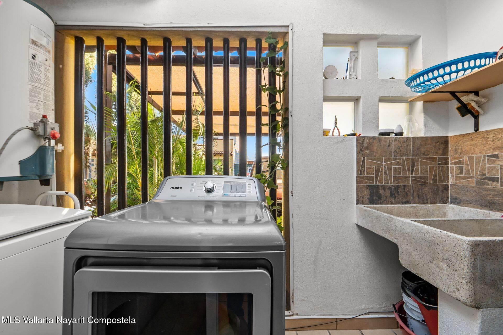 18 Av. Palma Real 26