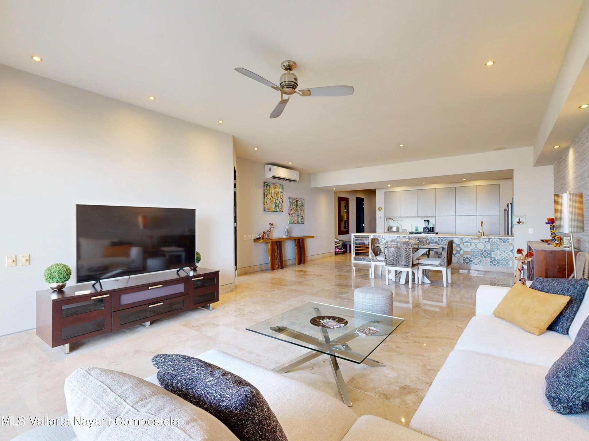 Paramount Bay 15