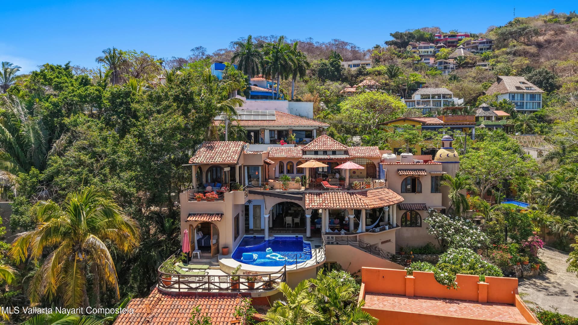 94 Avenida del Palmar 7