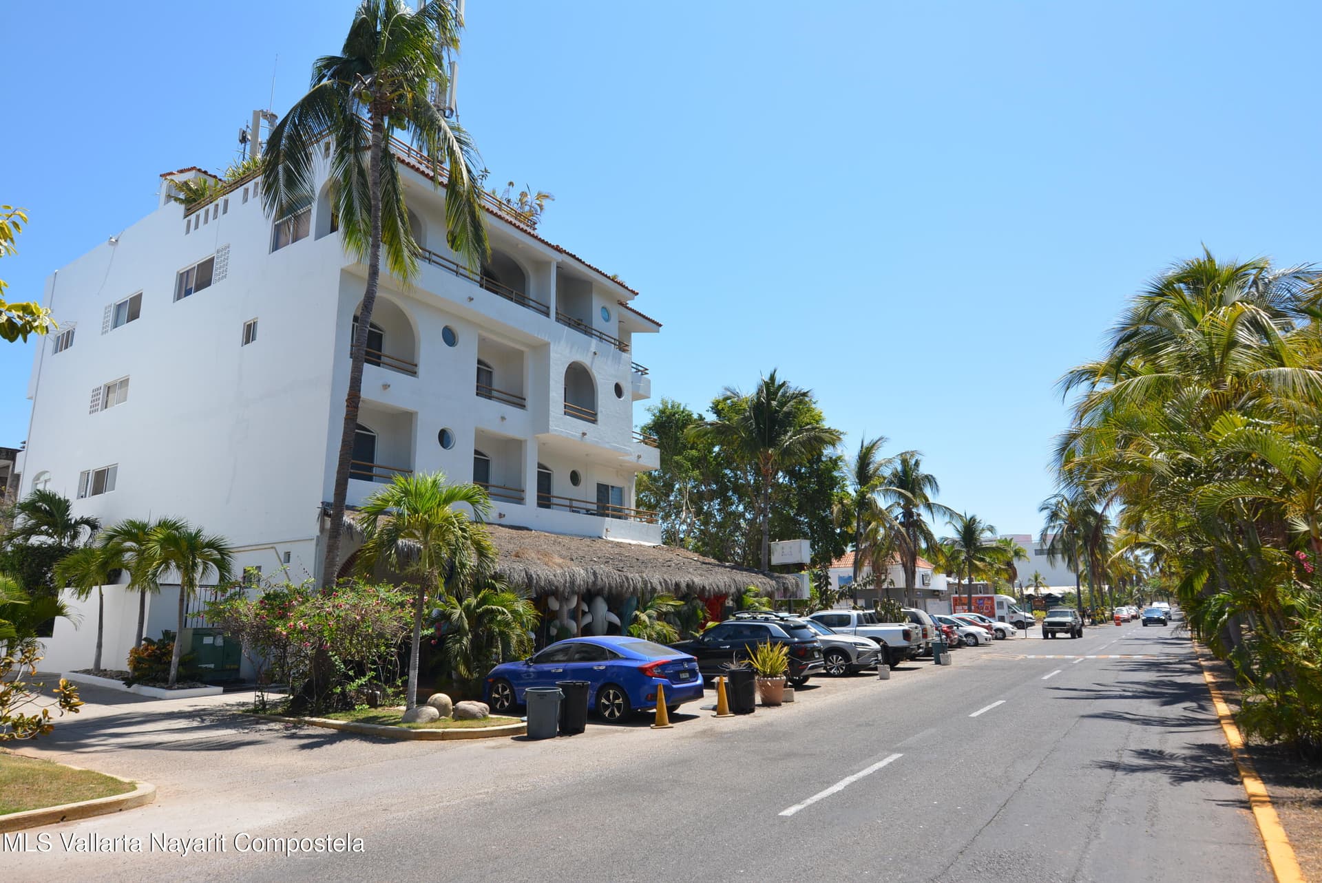 Marina Suites 2