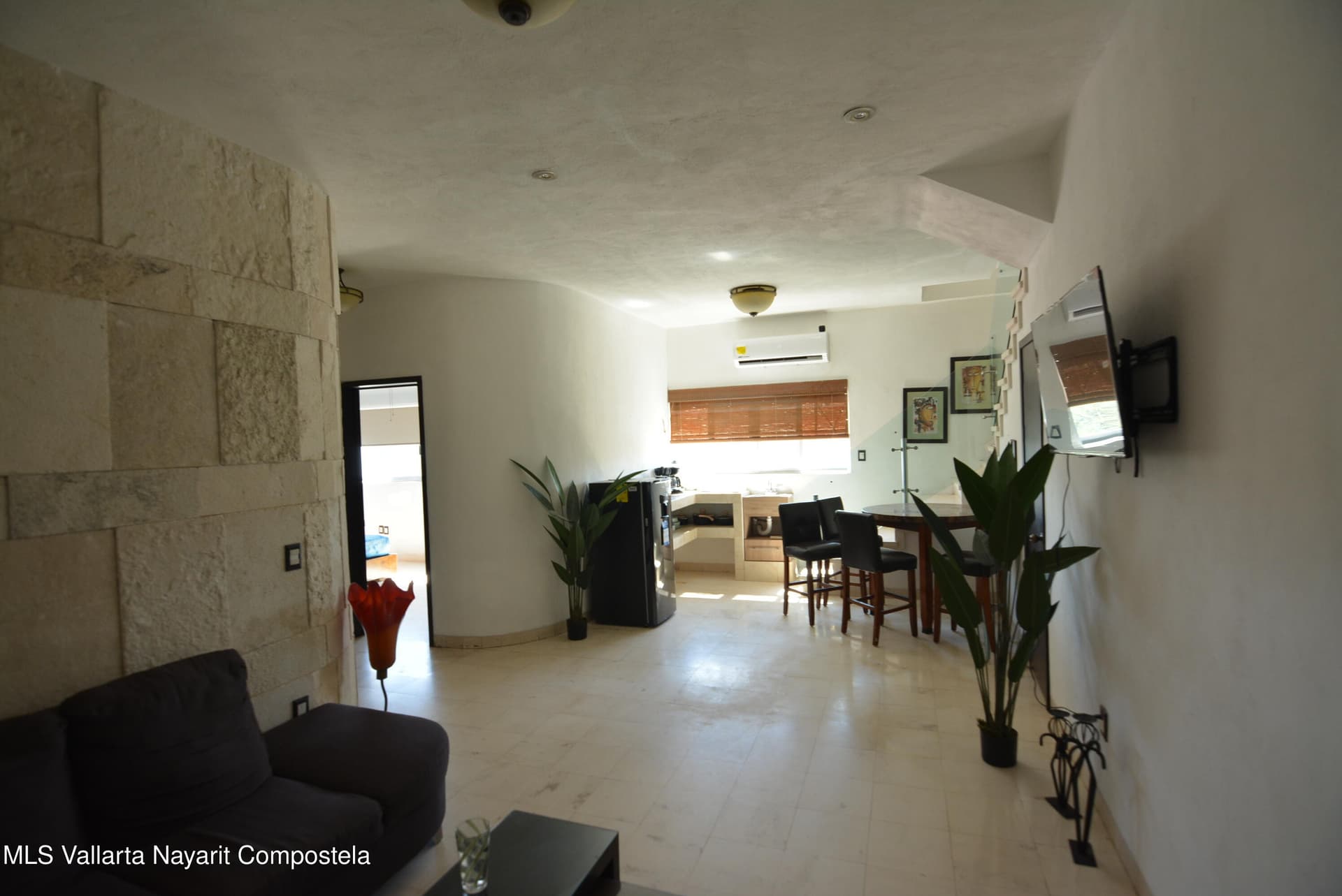Marina Suites 8