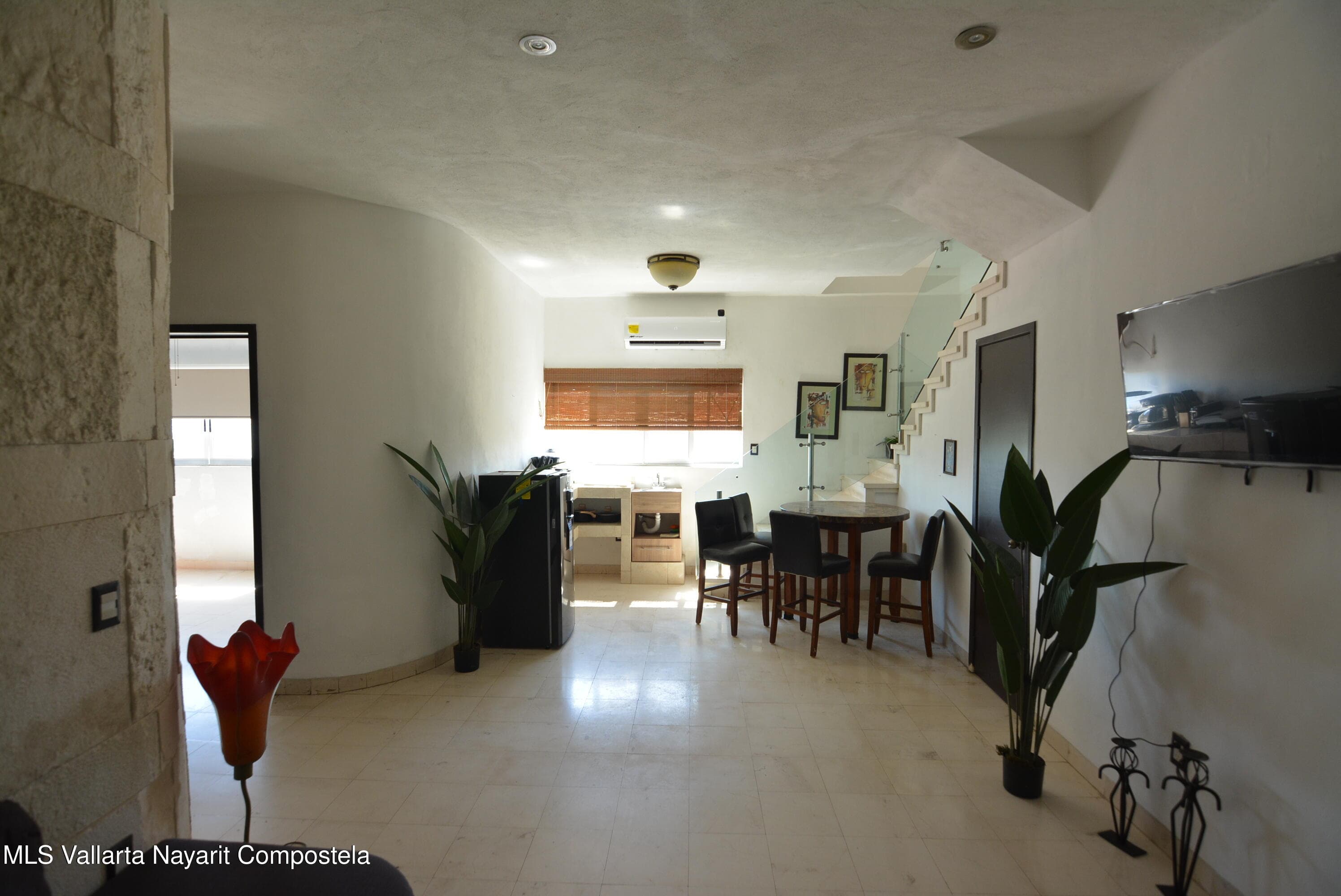 Marina Suites 9