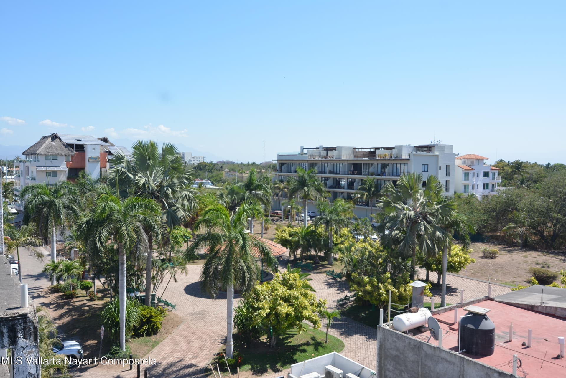 Marina Suites 20