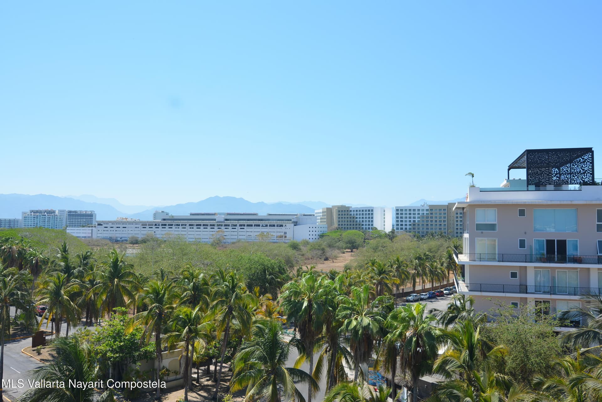 Marina Suites 31