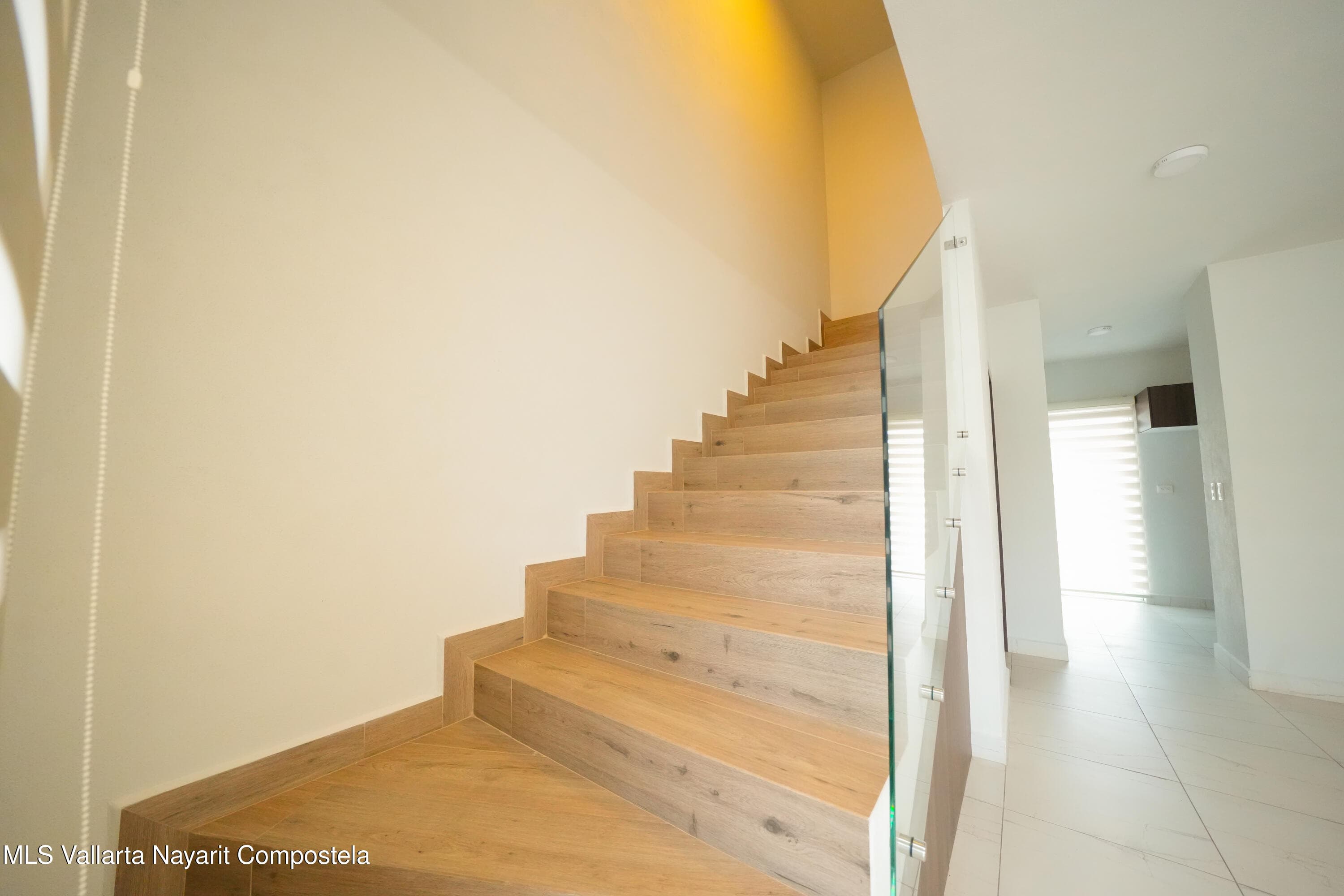 141 Av Portovela Ave 6