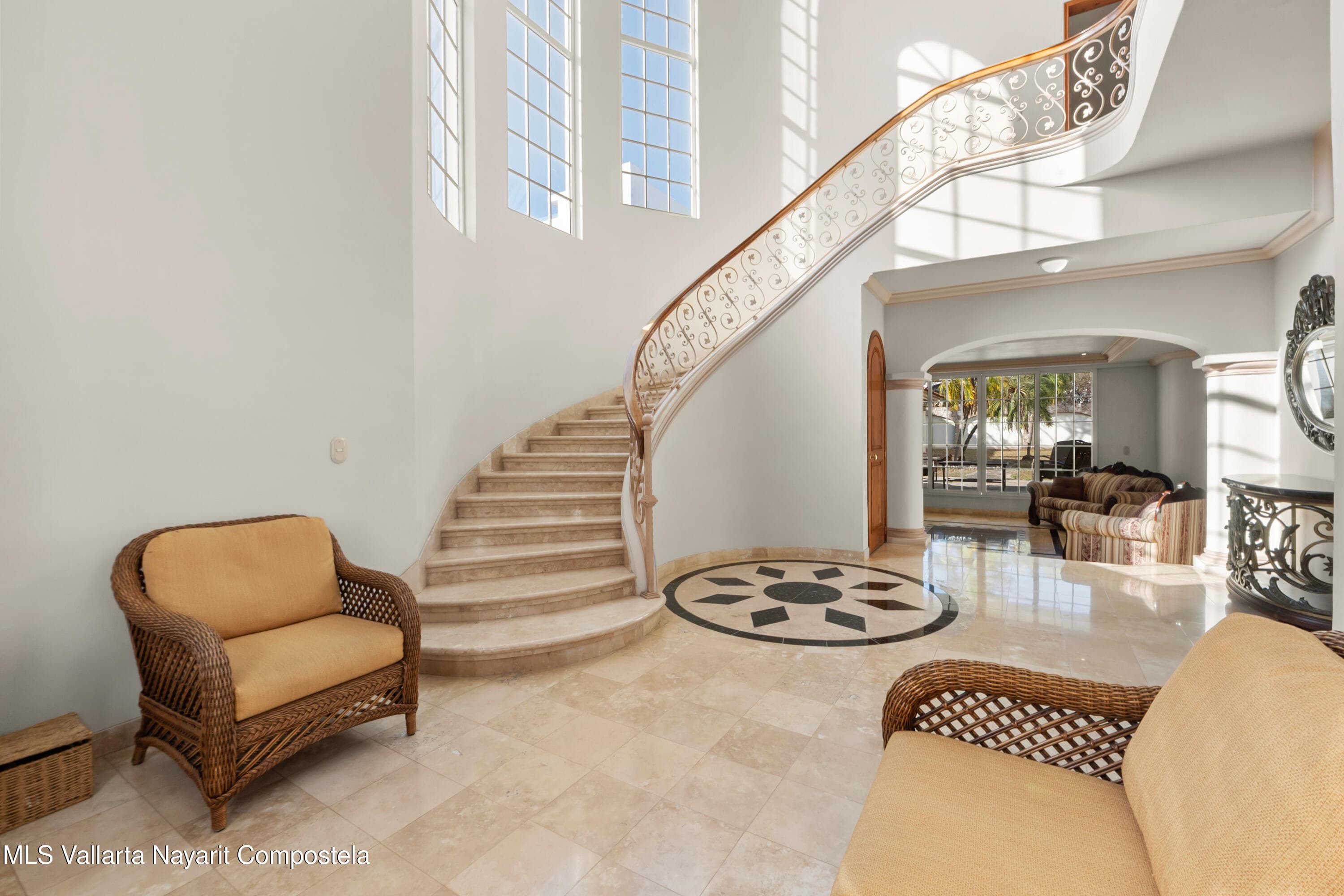 351 Palm Spring 6