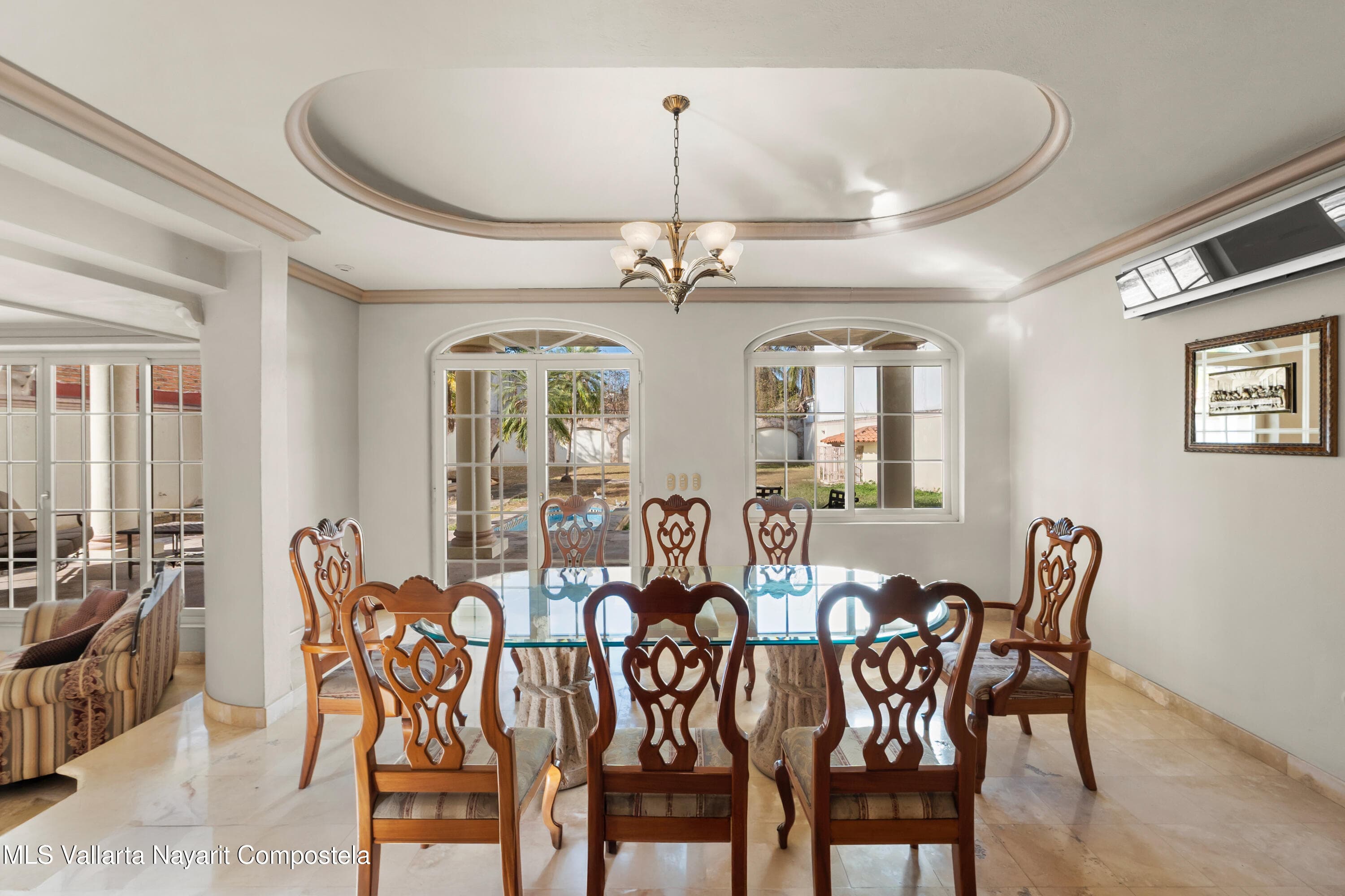 351 Palm Spring 22