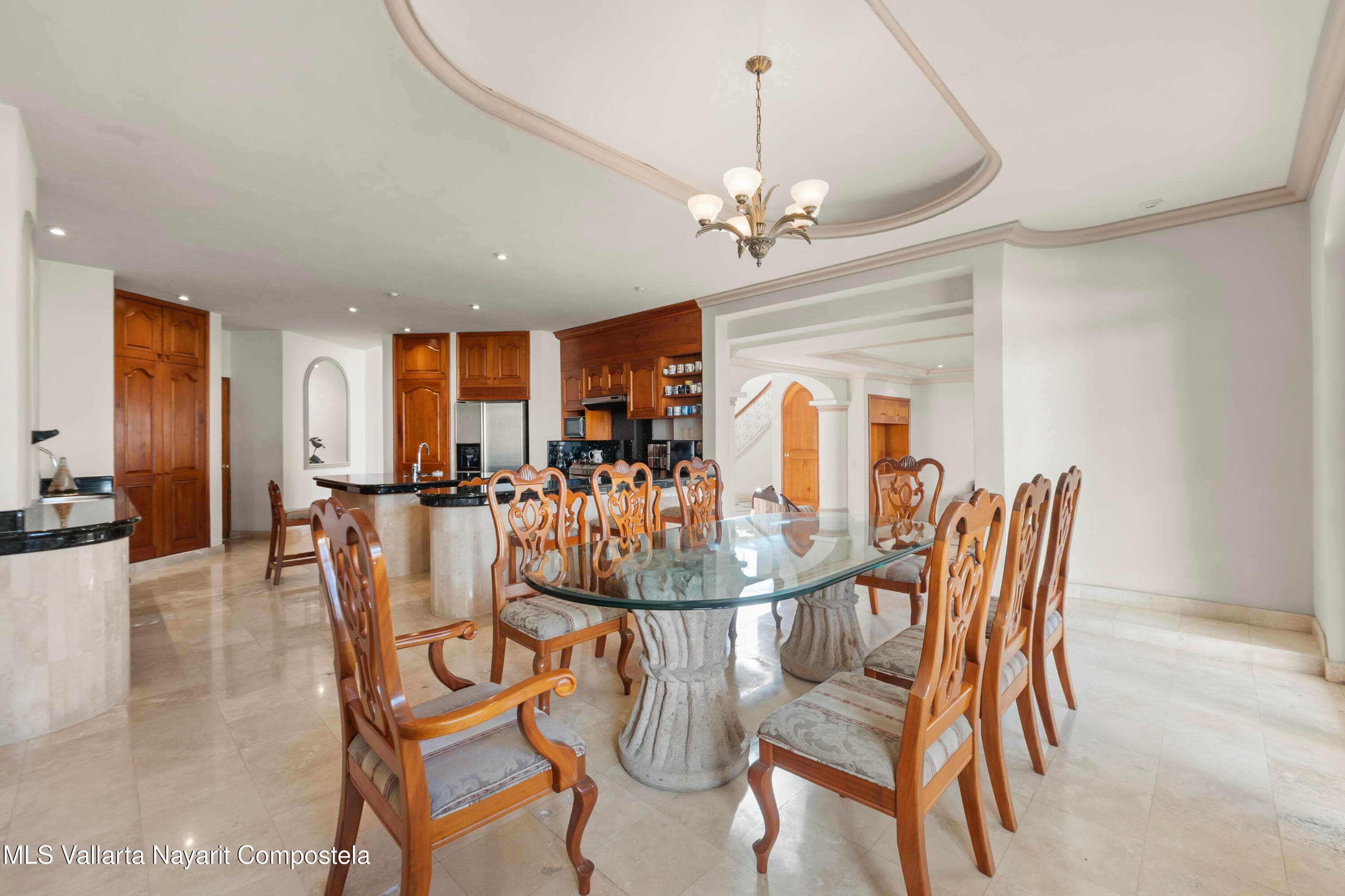351 Palm Spring 26