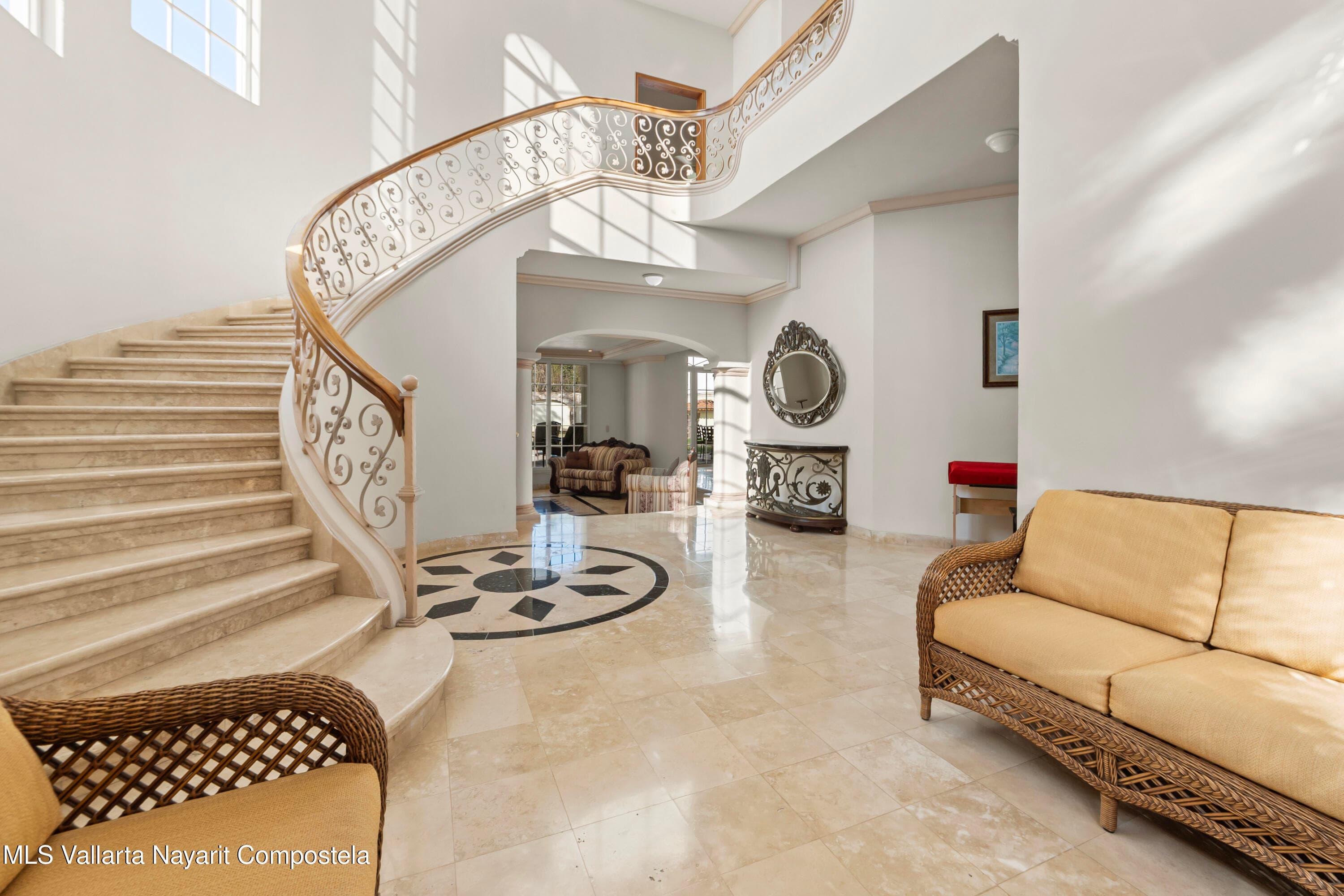 351 Palm Spring 8