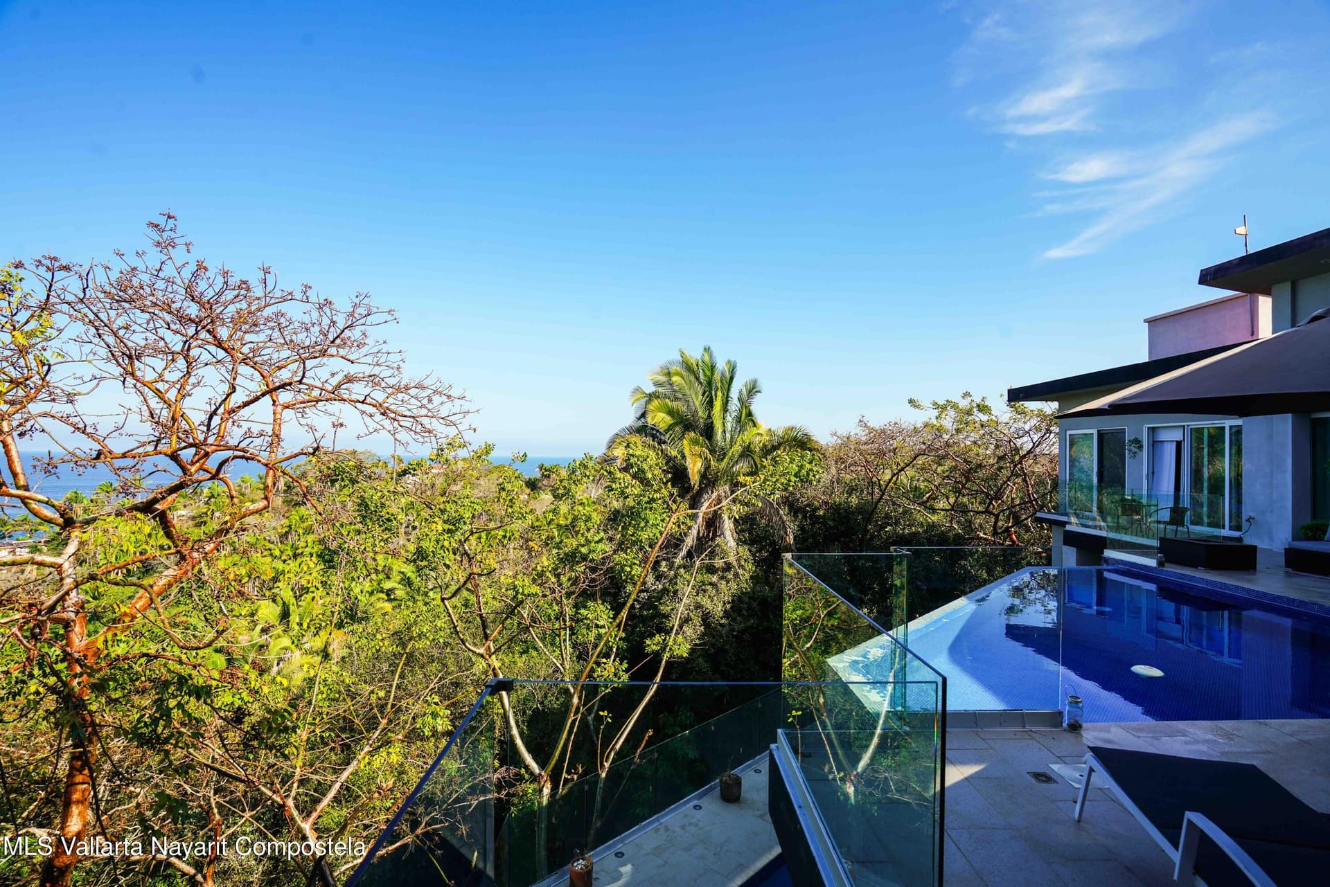 23 Condominio Selva Azul 7