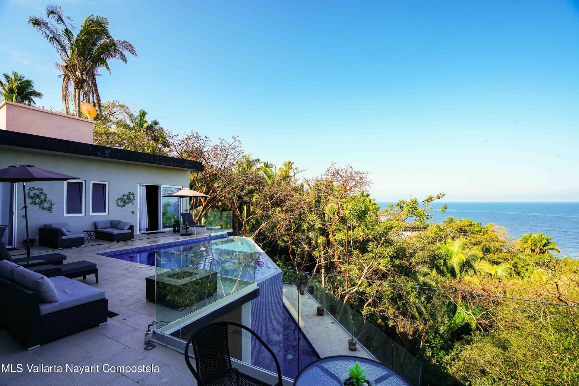 23 Condominio Selva Azul 10