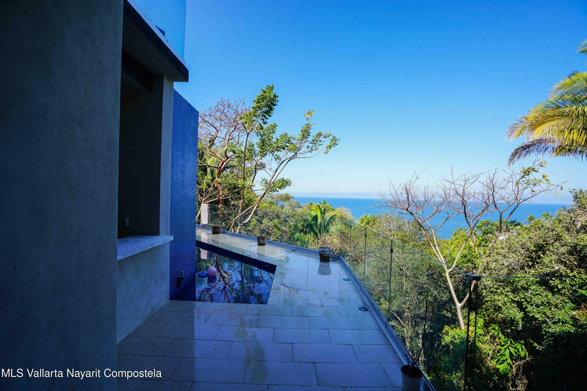 23 Condominio Selva Azul 34