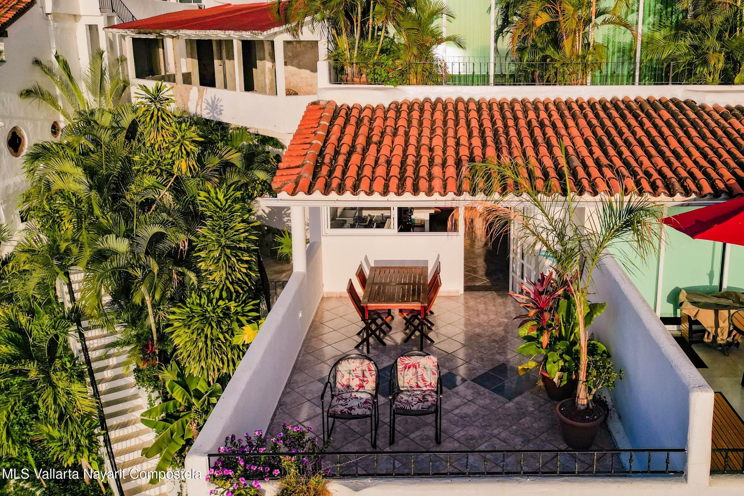 Brisas Del Mar 5