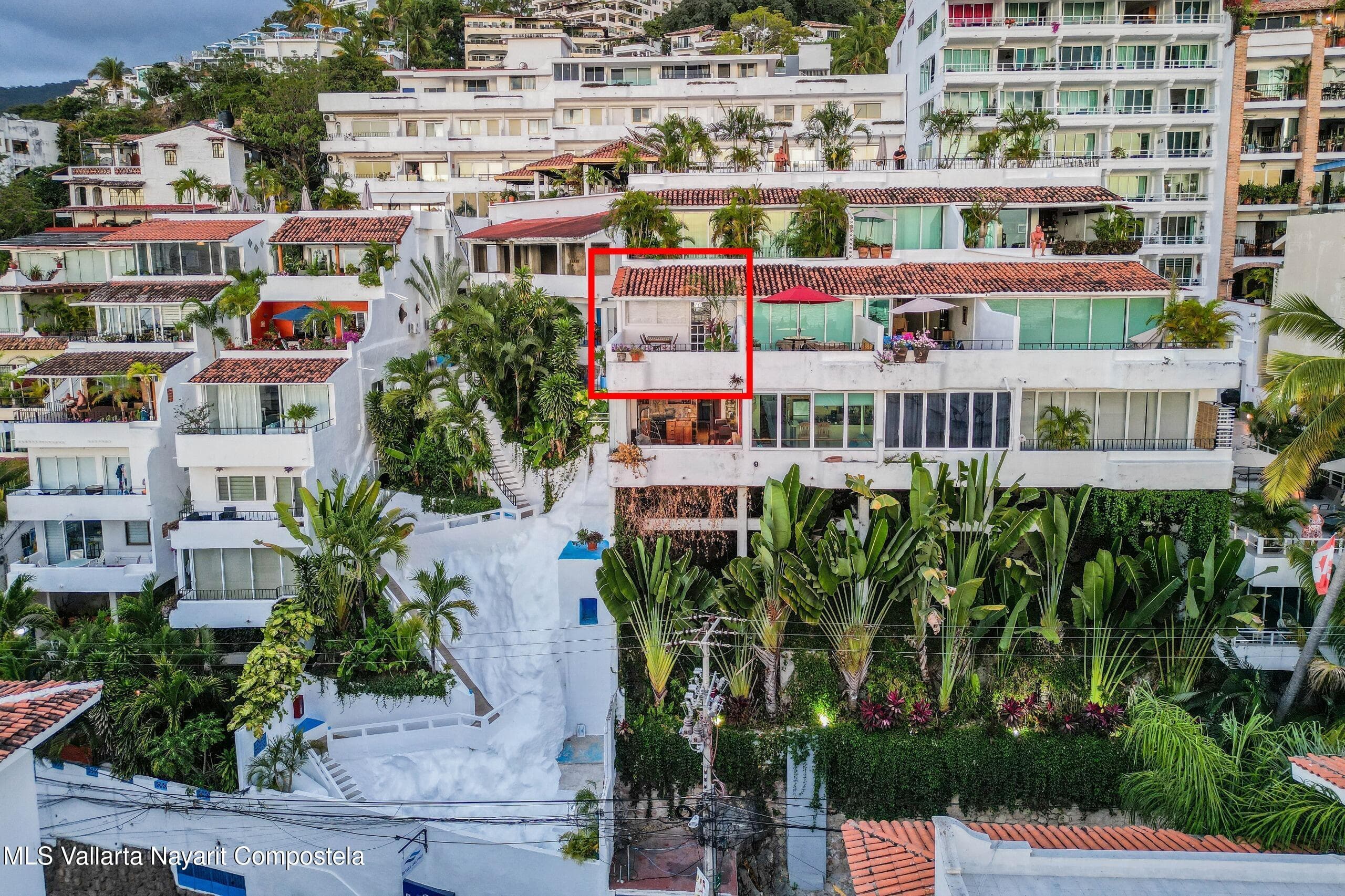 Brisas Del Mar 12