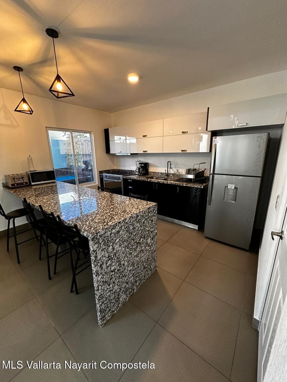 1207 Mantua 8