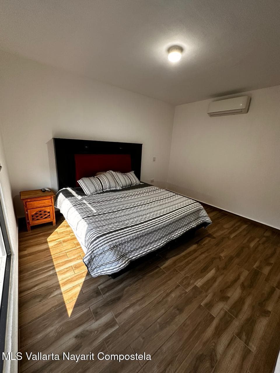1207 Mantua 18