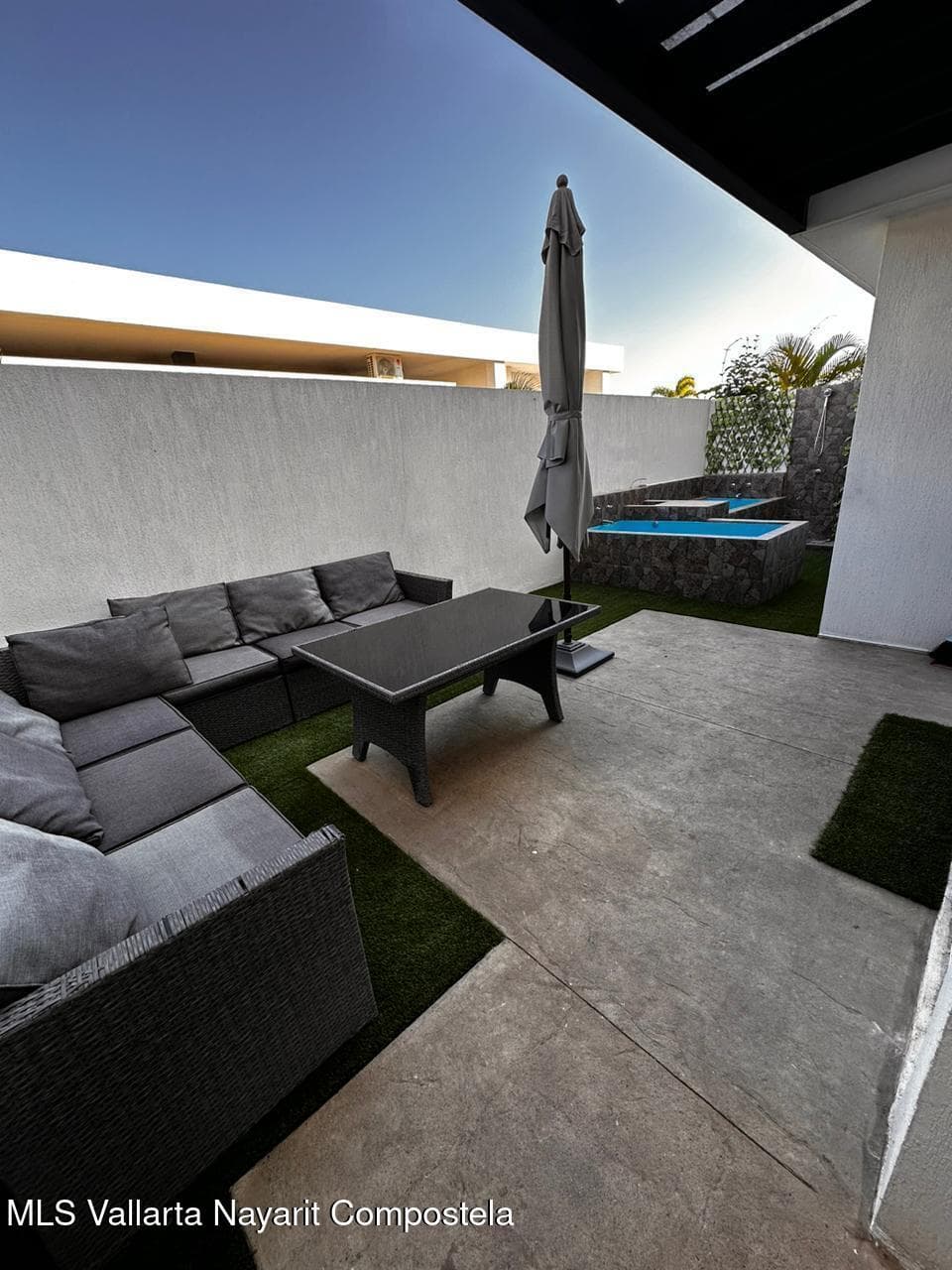 1207 Mantua 32