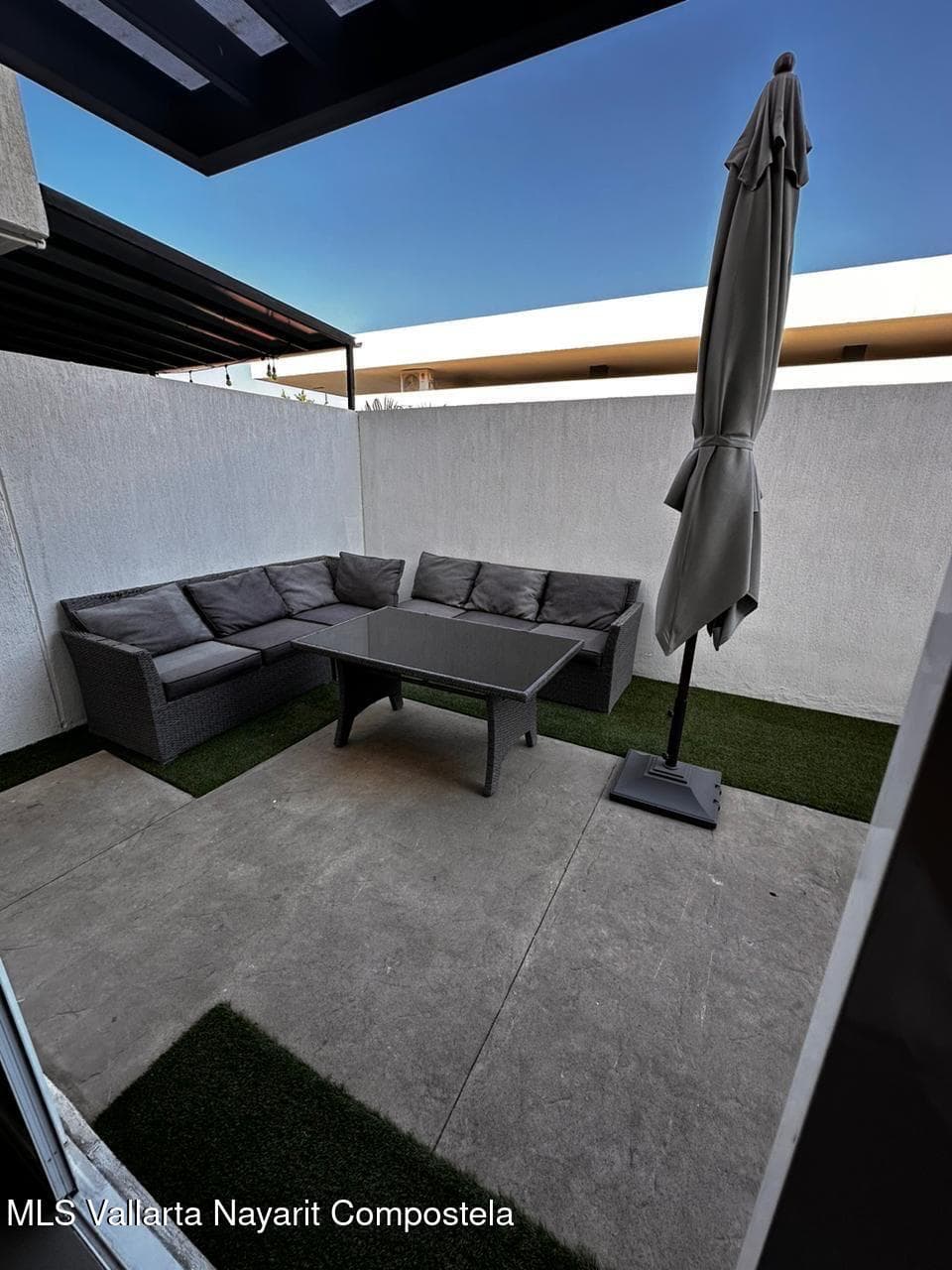 1207 Mantua 33