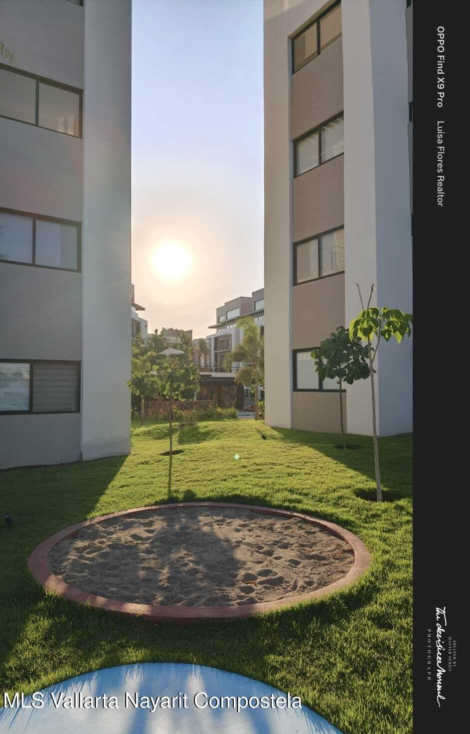 1200 Avenida Mexico E 18