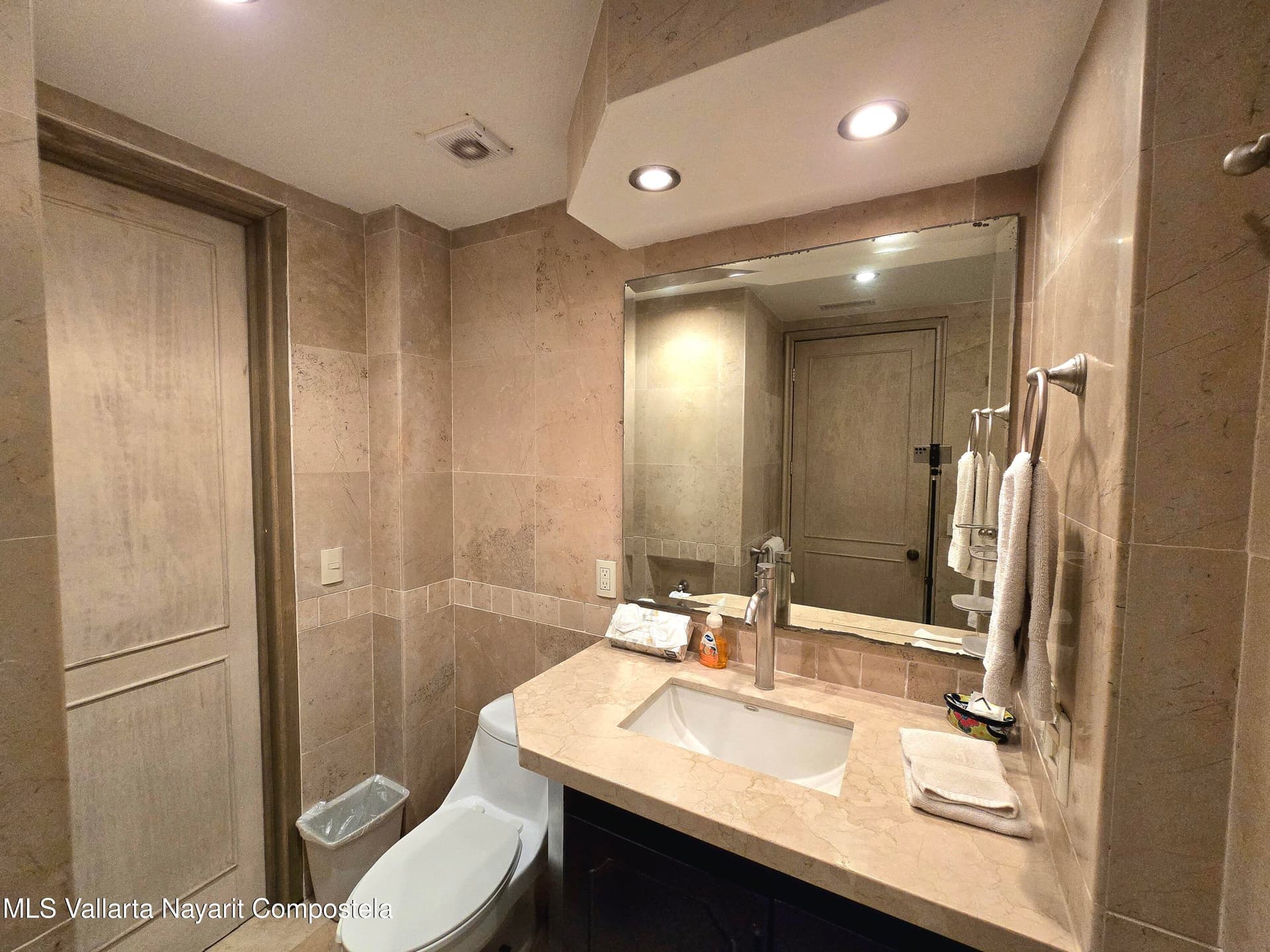 Bay View Grand 8