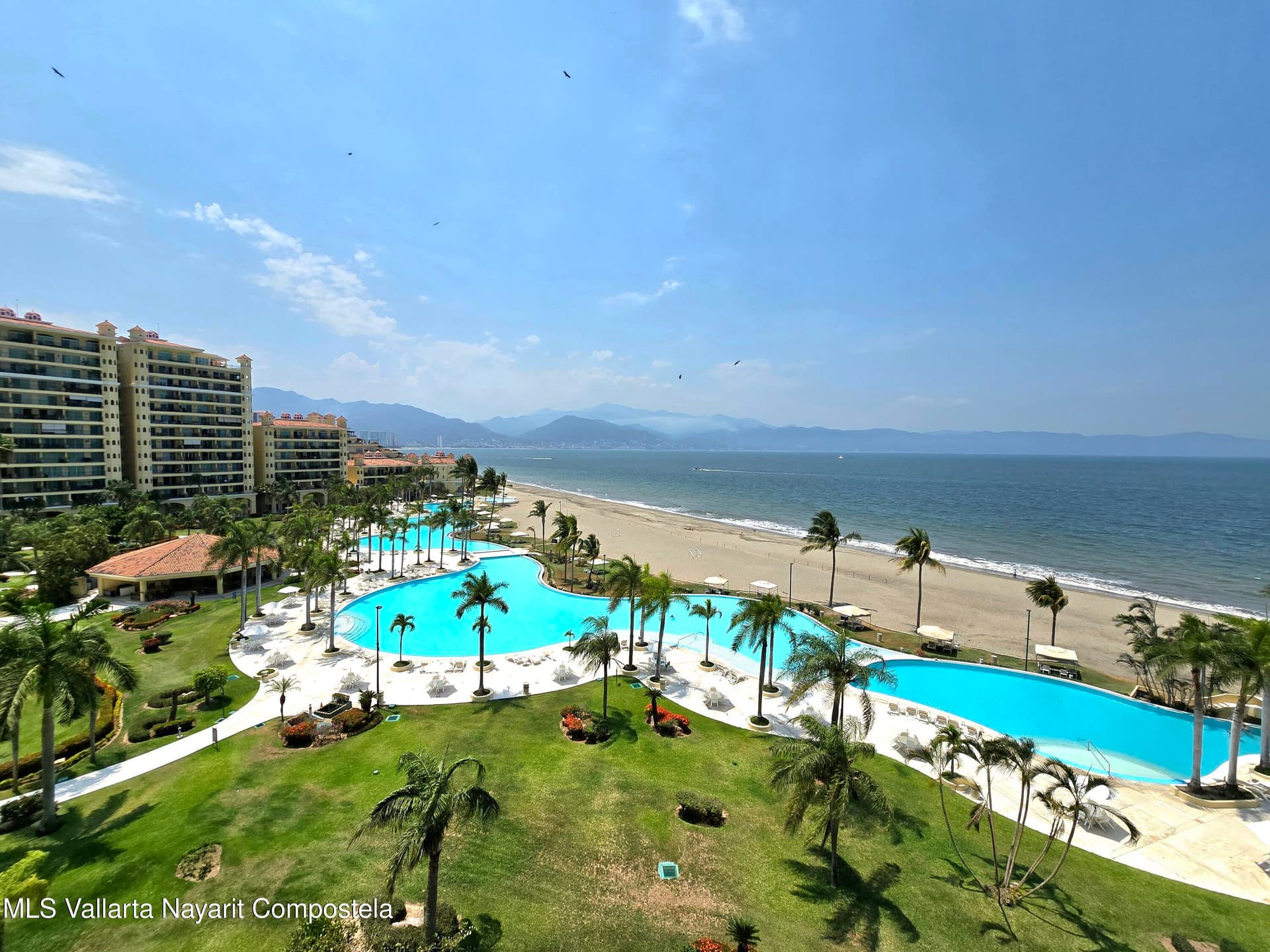 Bay View Grand 14