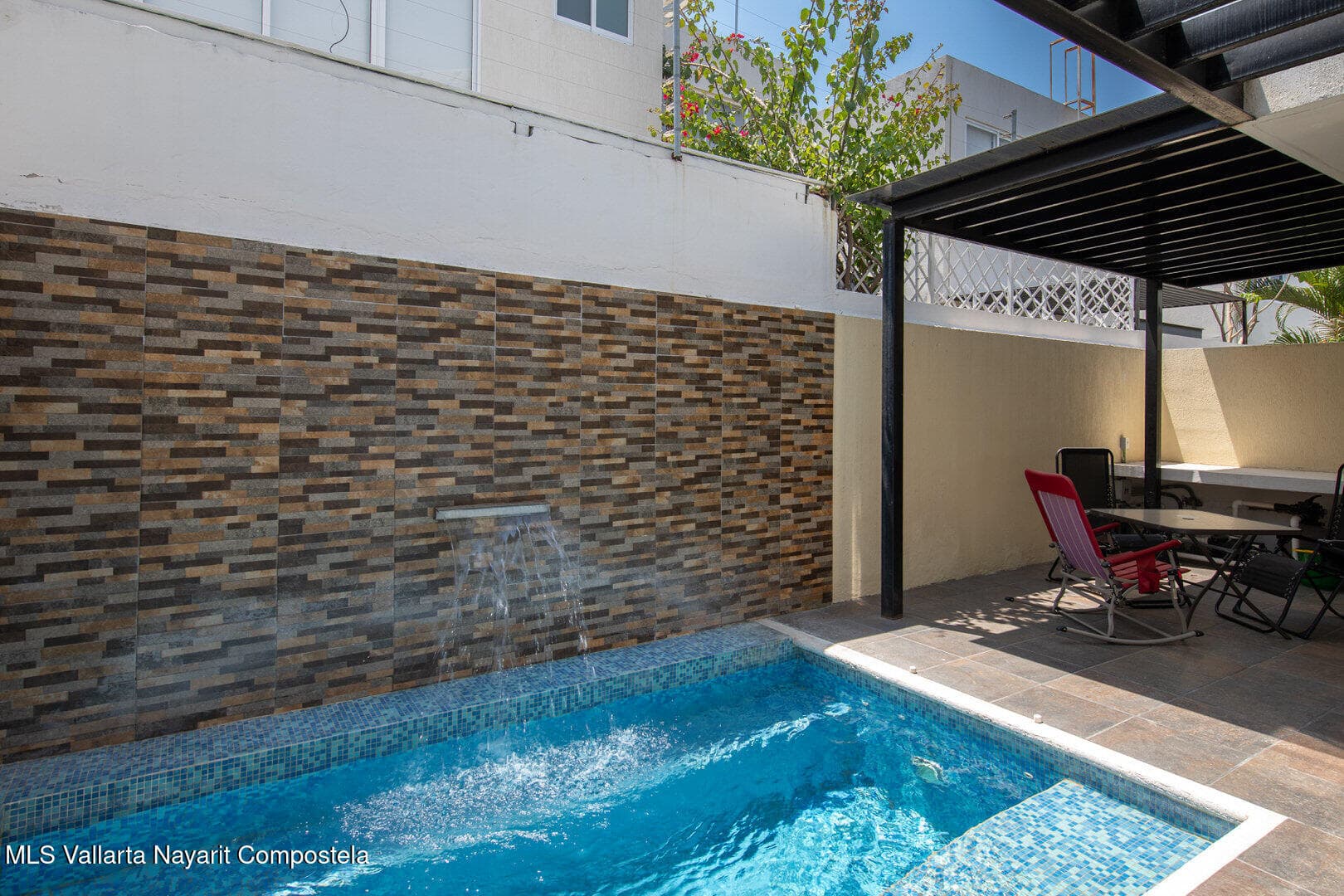 1309 CALLE MANTUA 2