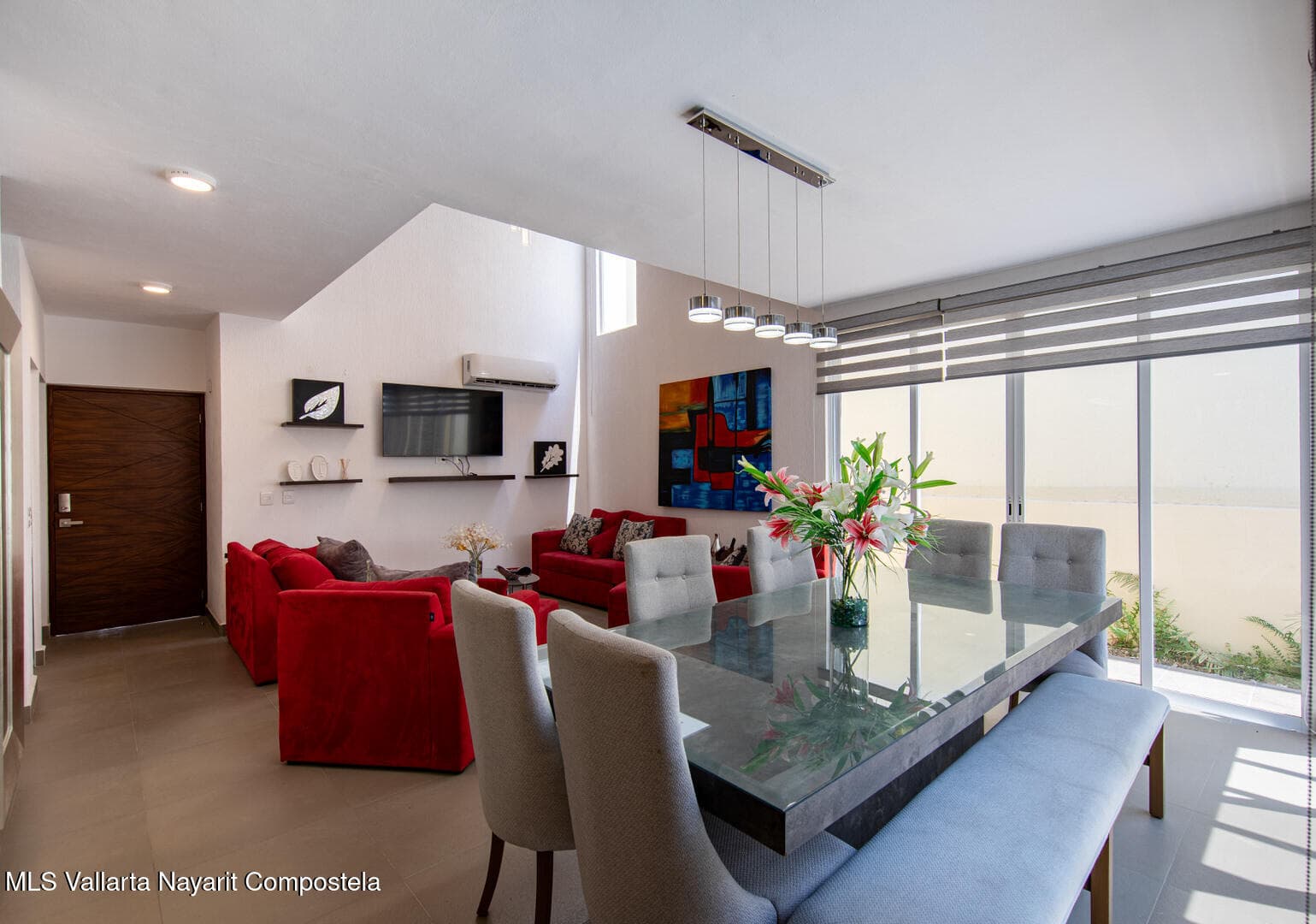 1309 CALLE MANTUA 11