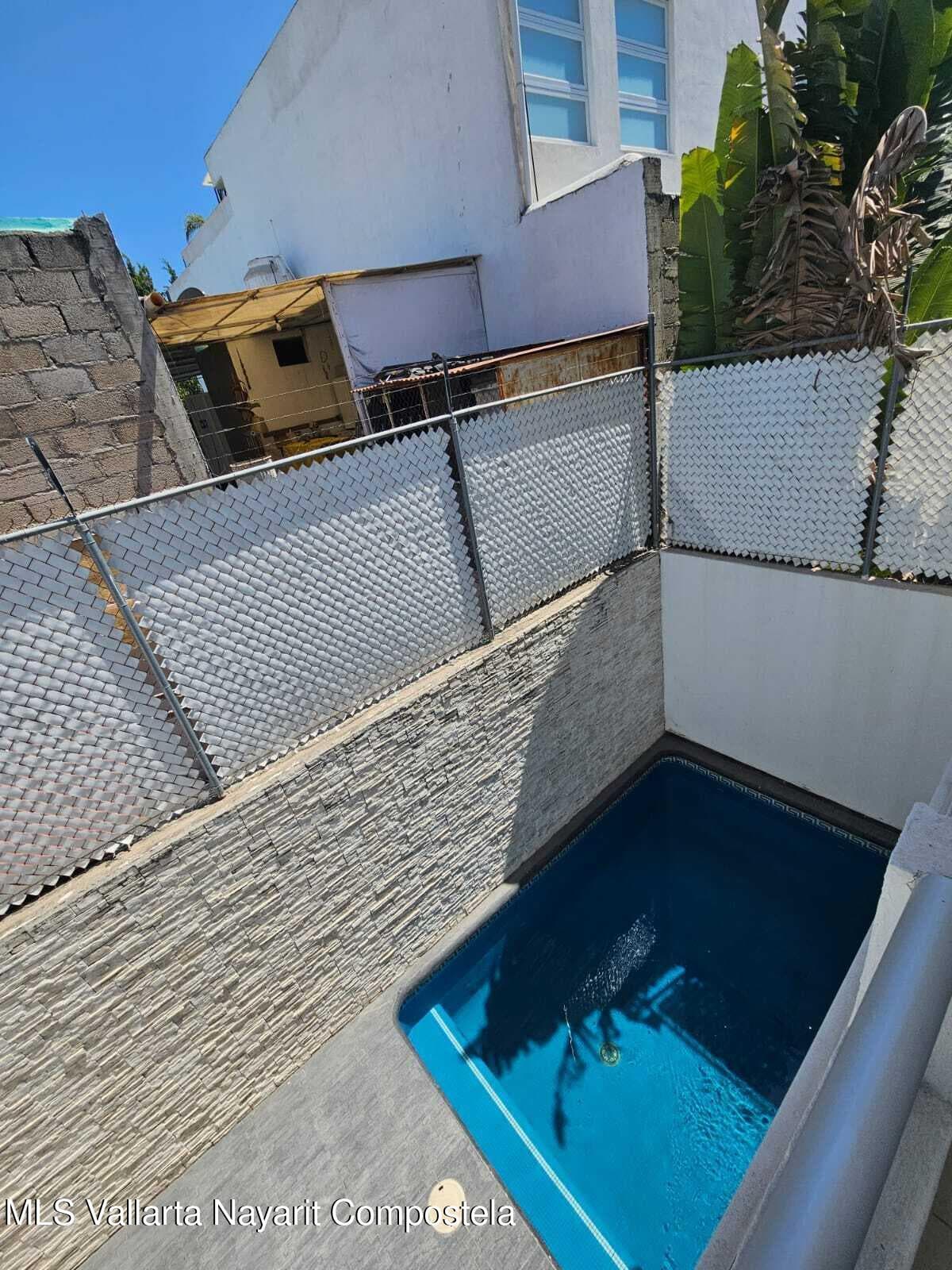 1808 Valle Azul 24