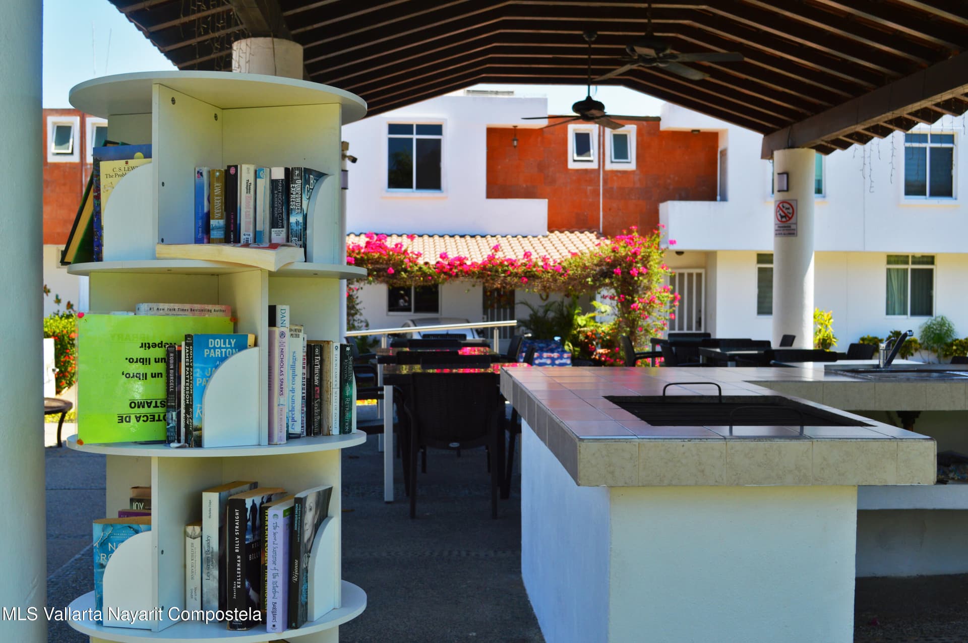 302 AV.DEL MAR 28