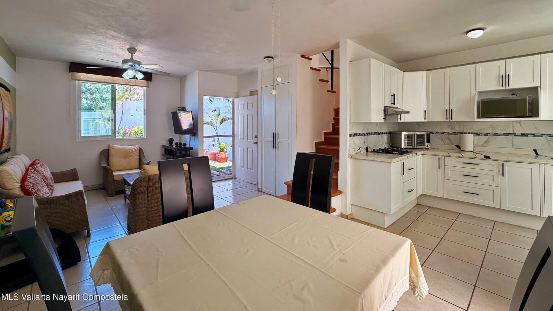 302 AV.DEL MAR 5