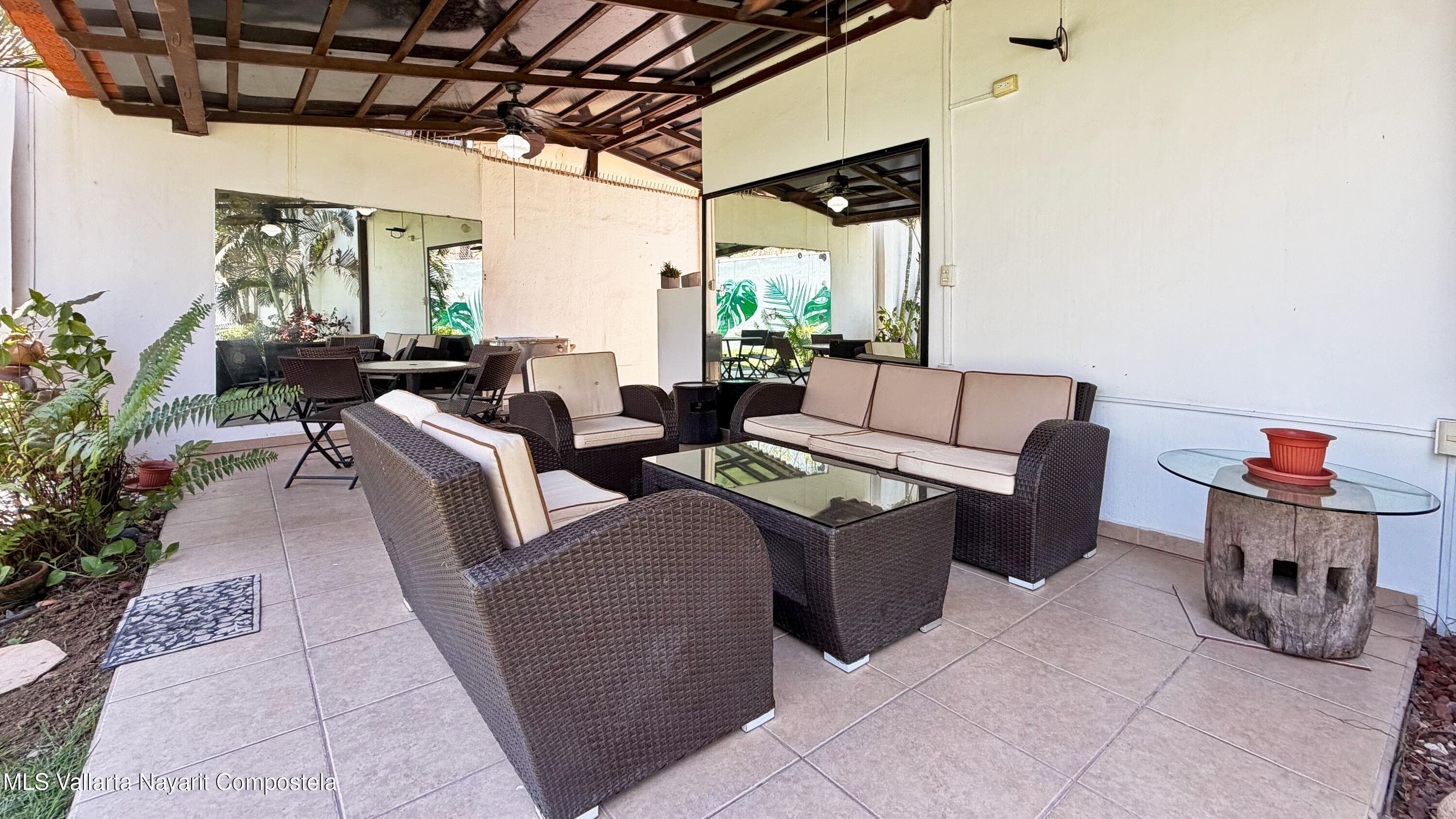 302 AV.DEL MAR 10